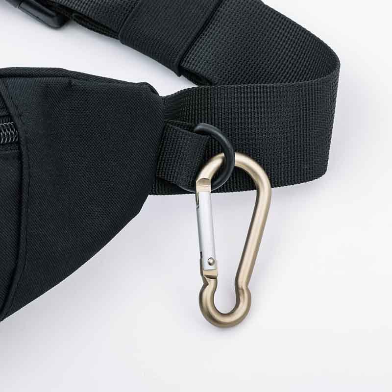 ファミリーマート限定「DOD 多機能ボディバッグBOOK BLACK」