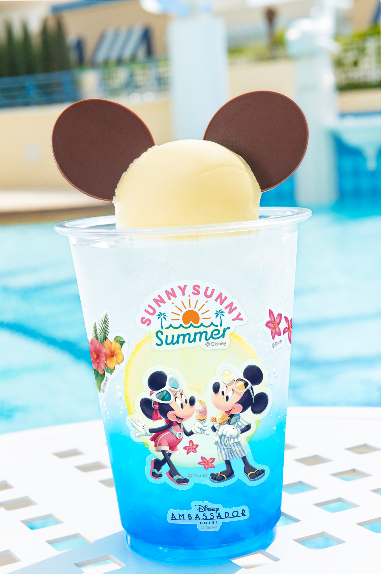 パームガーデン・プールの「“Sunny Sunny Summer”スペシャルドリンク」（1600円）