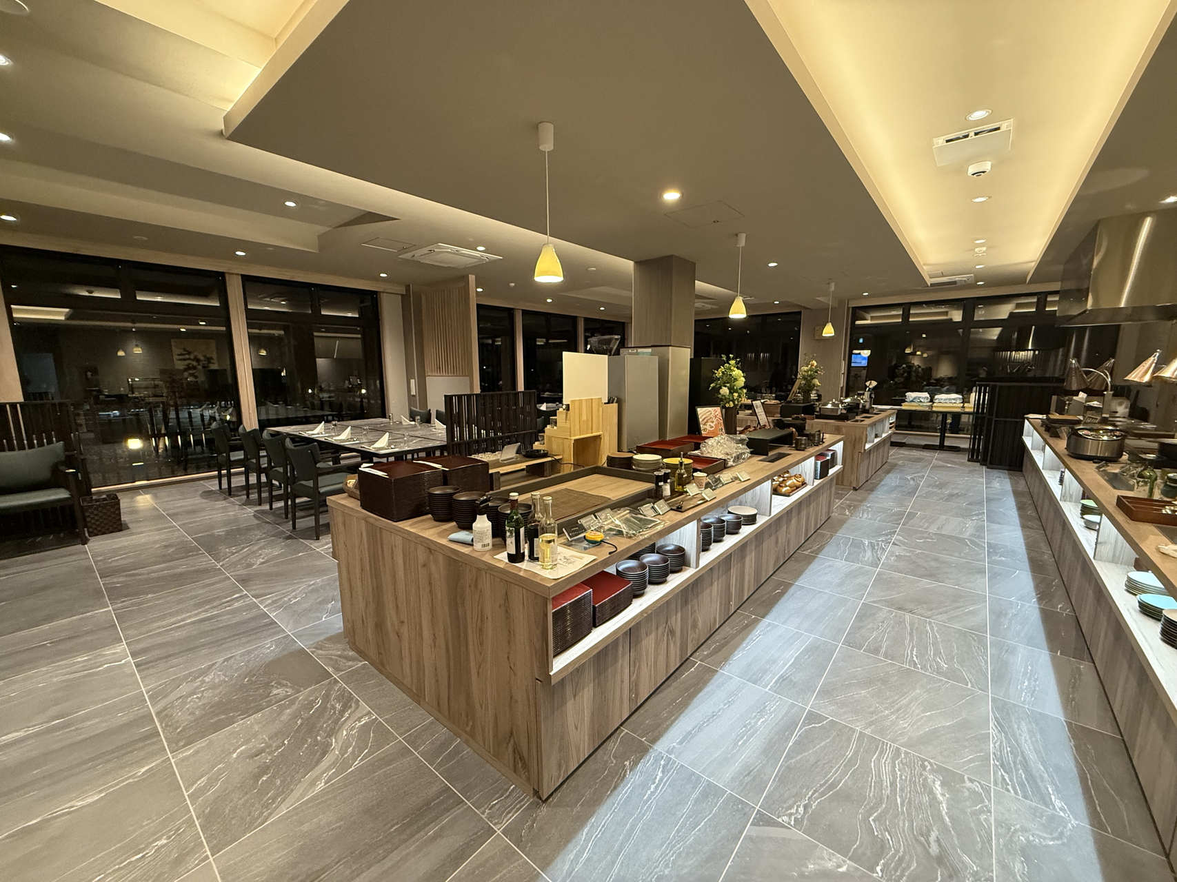 ダイニングレストラン 四季の蔵