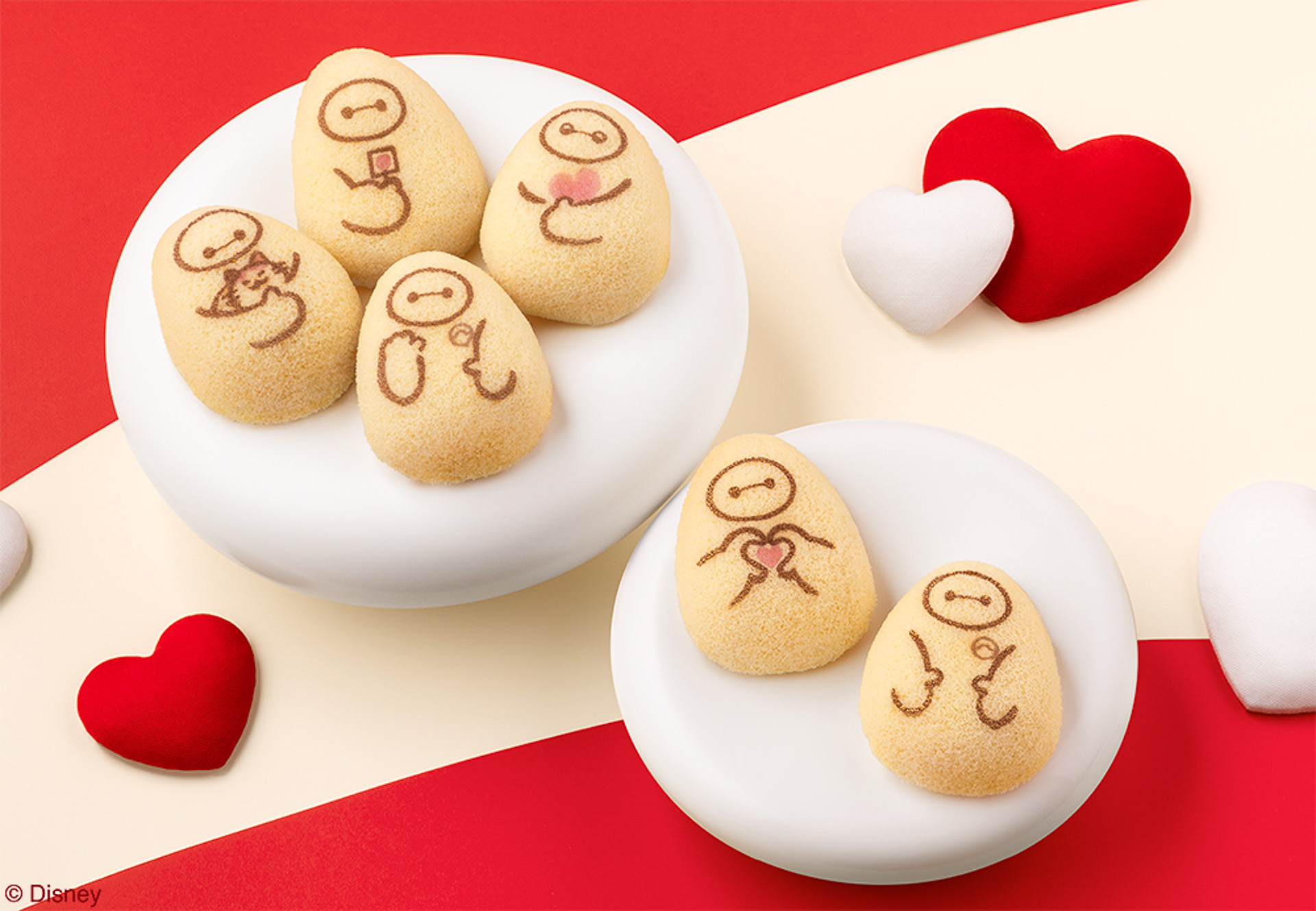 スイーツにはベイマックスがそれぞれ描かれている（全6種）