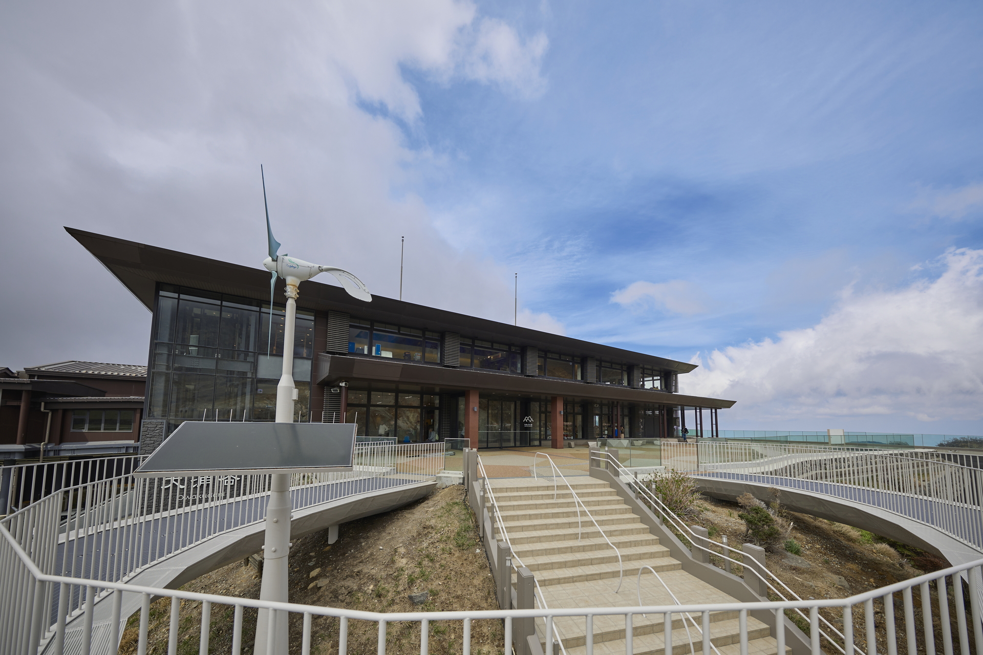 風の輪テラス（写真提供：小田急箱根）