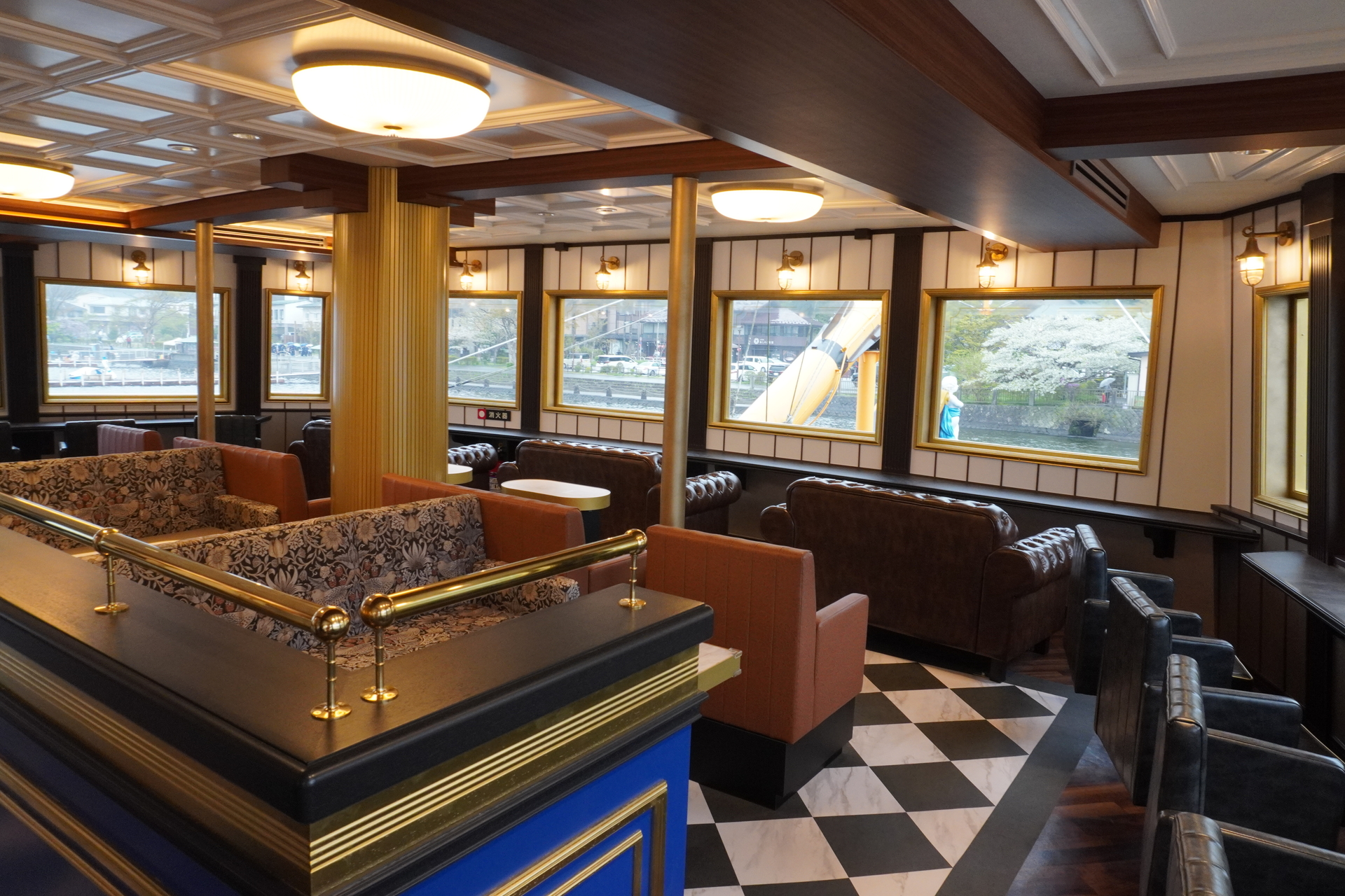 特別船室（2階）