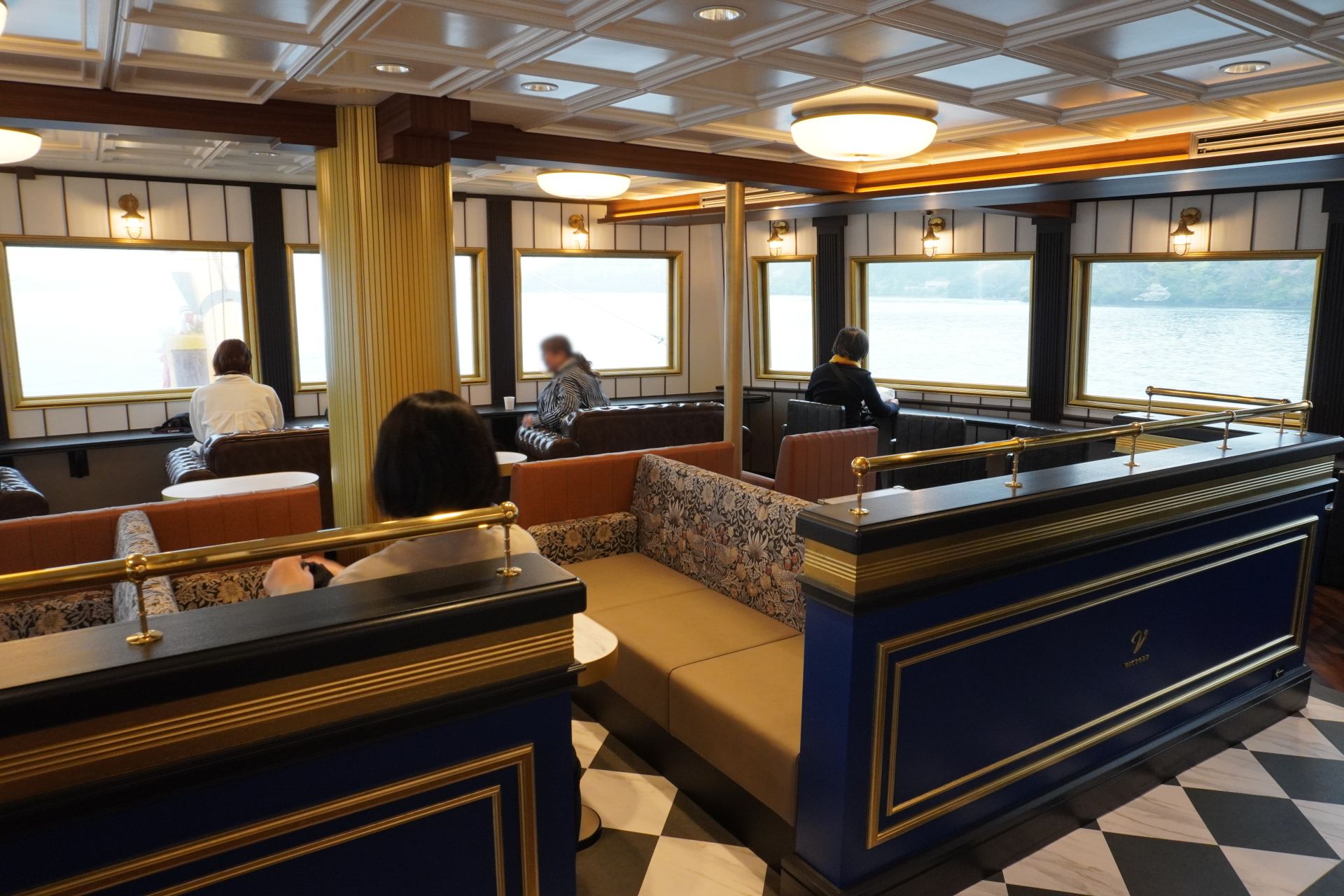 特別船室（2階）