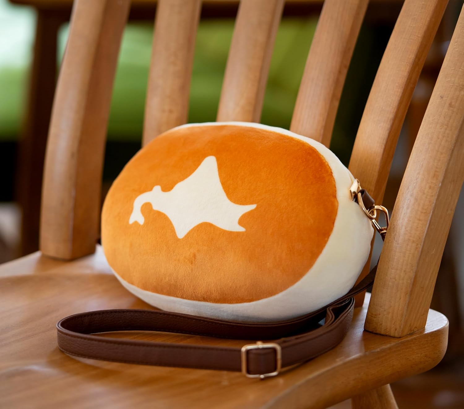 身のまわりのアイテムを入れて、北チーと一緒にお出かけ