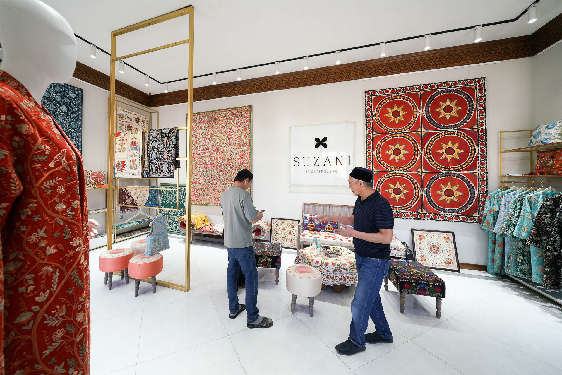 ショップで購入することができる