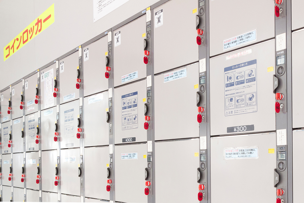 硬貨式ロッカーの最小サイズを基に設計しているため、幅広いロッカーで使えるという