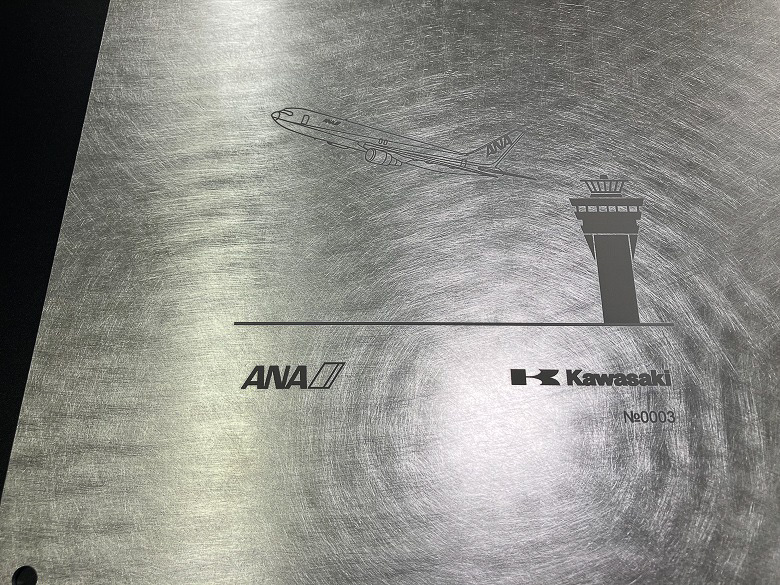 「バインダー」（9800円）