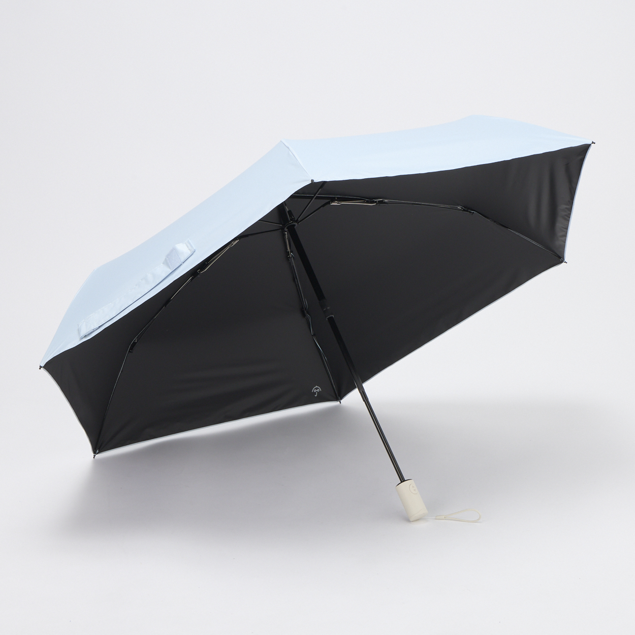 傘ソムリエ土屋監修 イオン限定「Waterfront　軽い自動開閉晴雨兼用傘」（親骨の長さ55cm）、4カラー、各5038円