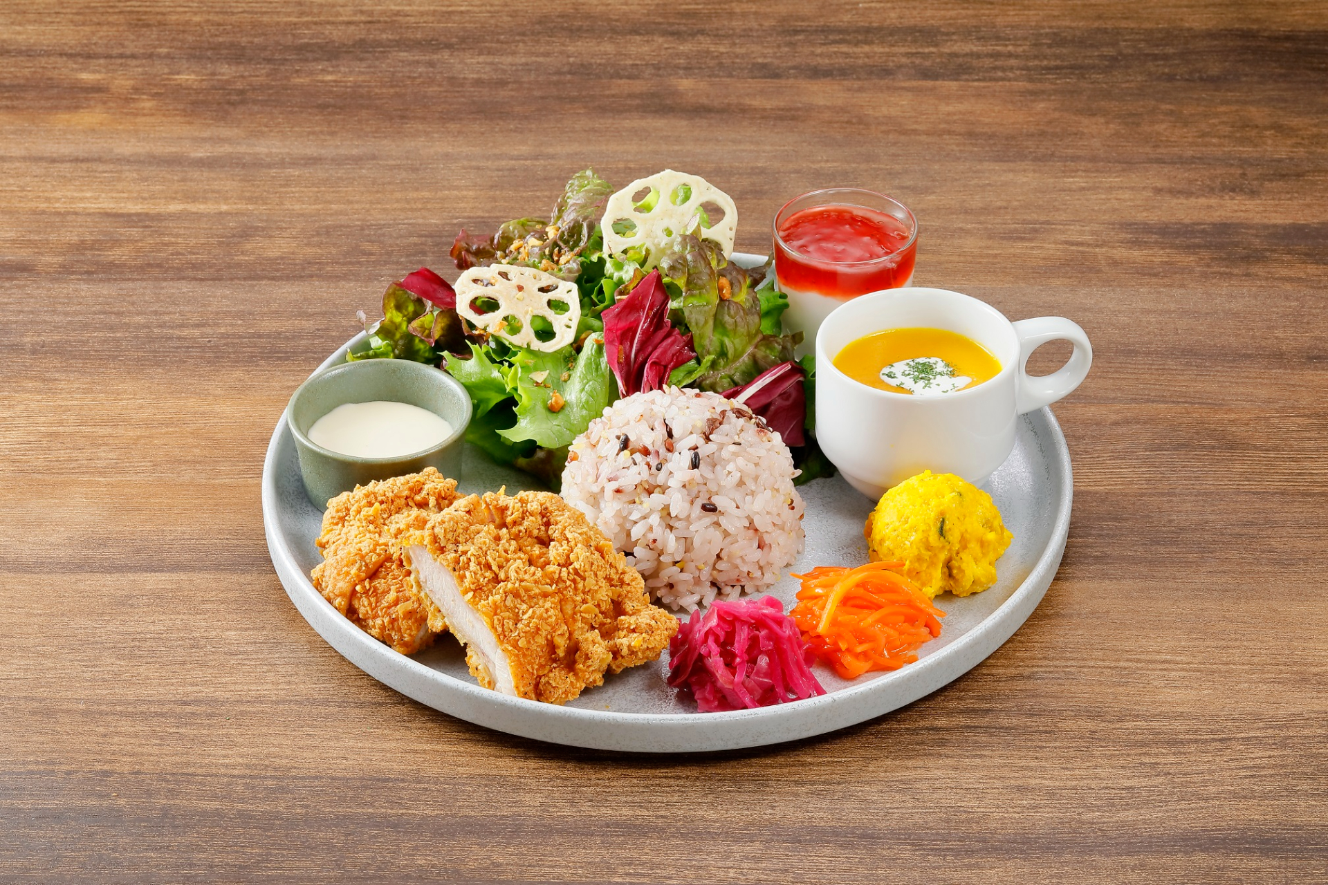 「チキンdeプレート」（1780円）