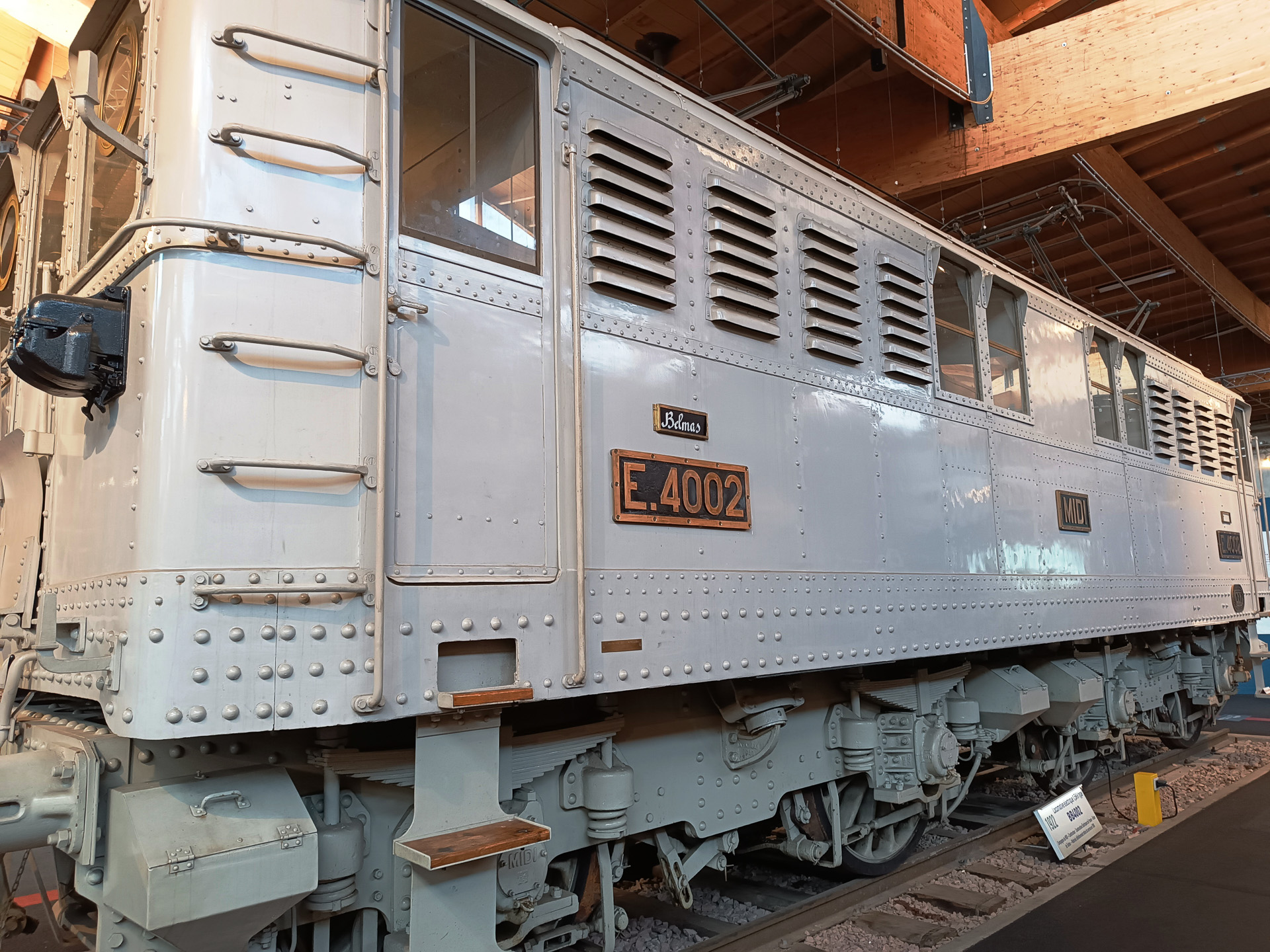 1927年製の電気機関車