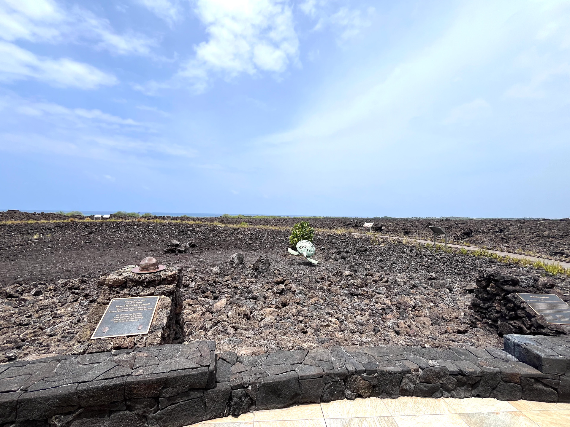 駐車場の近くから見える景色。5分ほどで近場を見て回れる