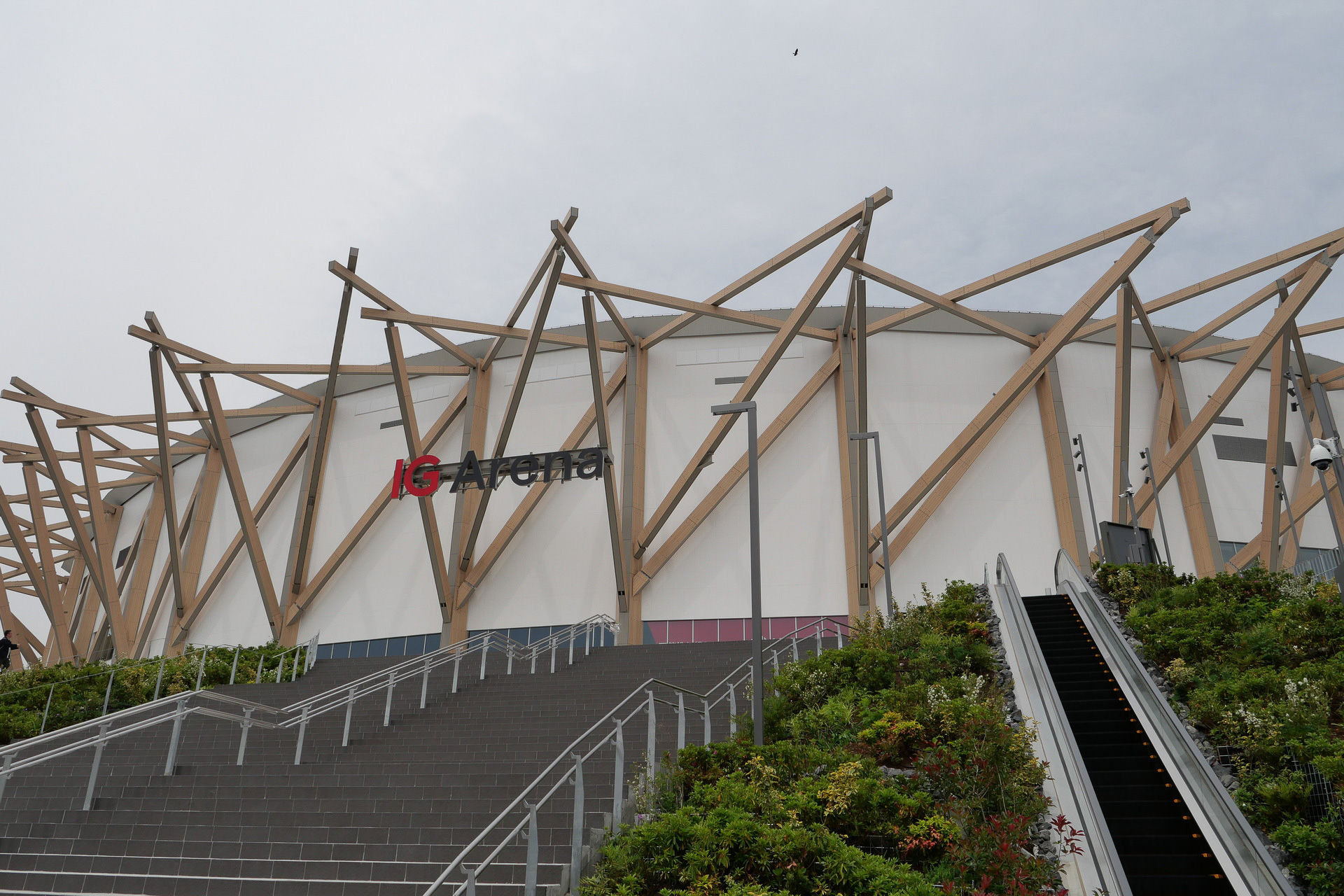 エスカレーターでアクセスすることも可能