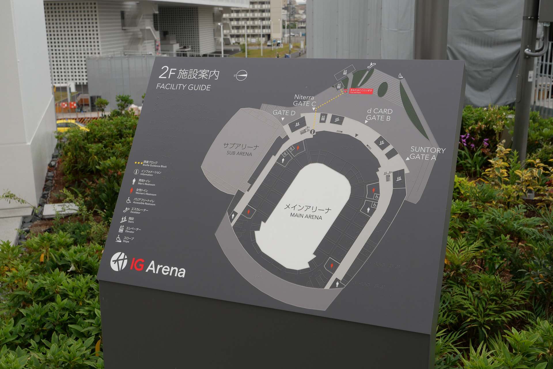 2階には、AからDまで4つのエントランスがある