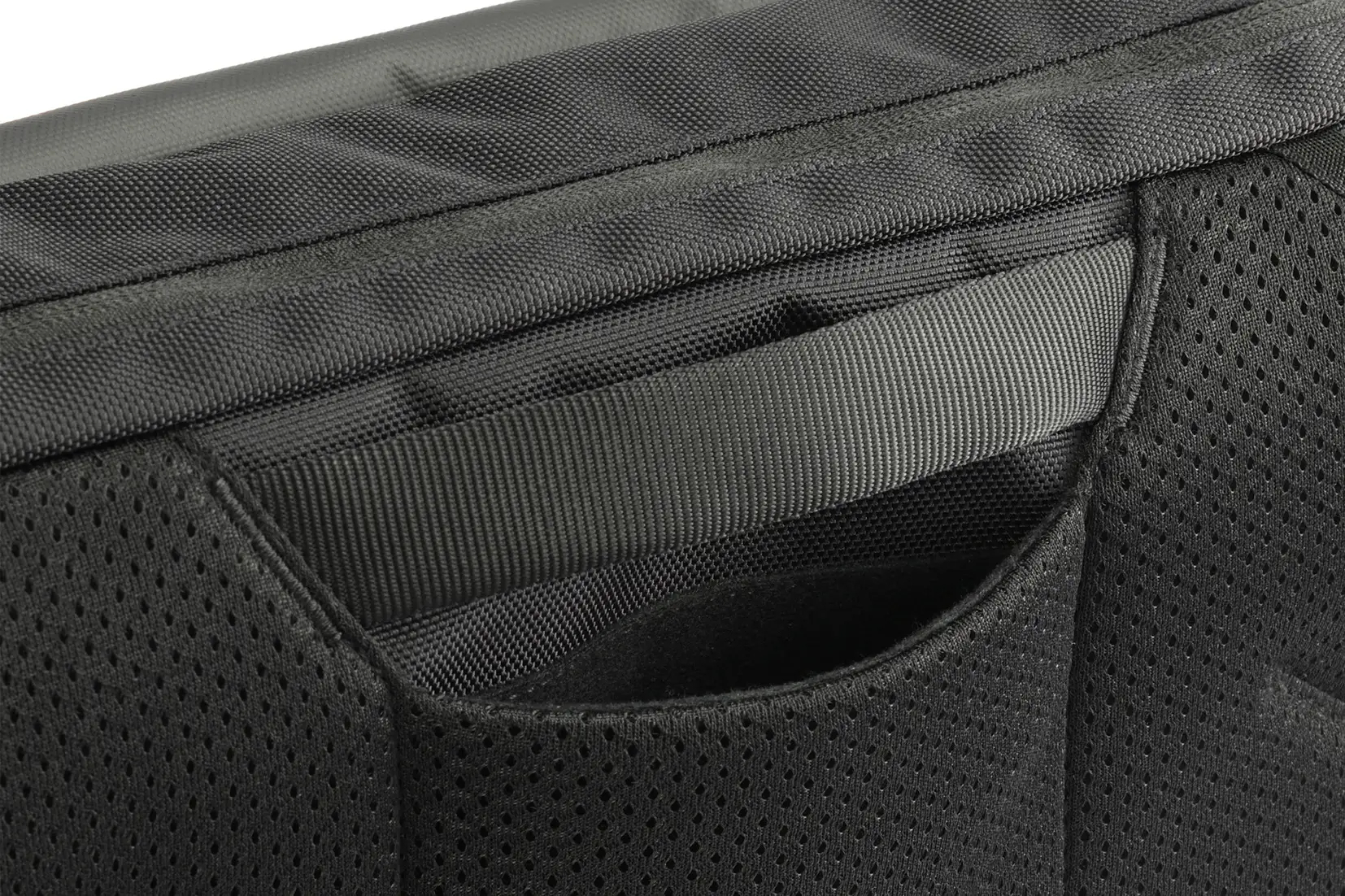 スマートフォンポケット（ショルダー横大、スリングバッグのみ）