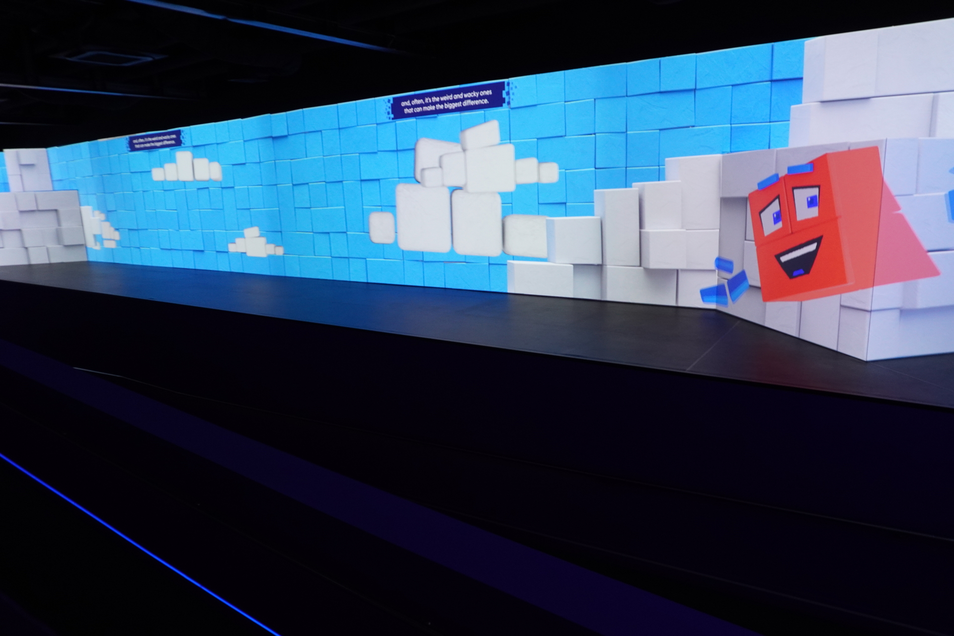 展示エリア（ビジターエクスペリエンス）