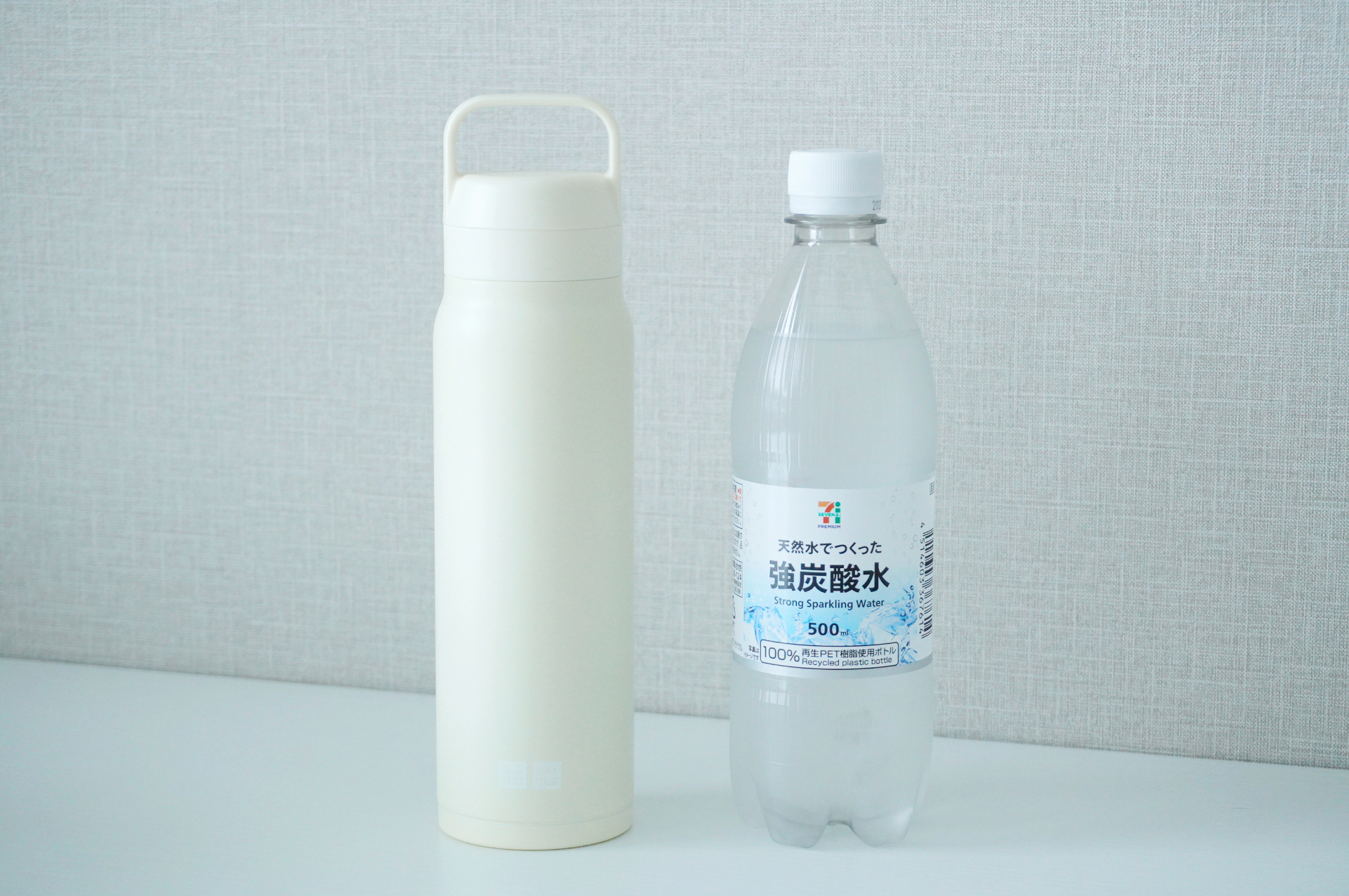 一般的な500mLペットボトルと大きさ比較