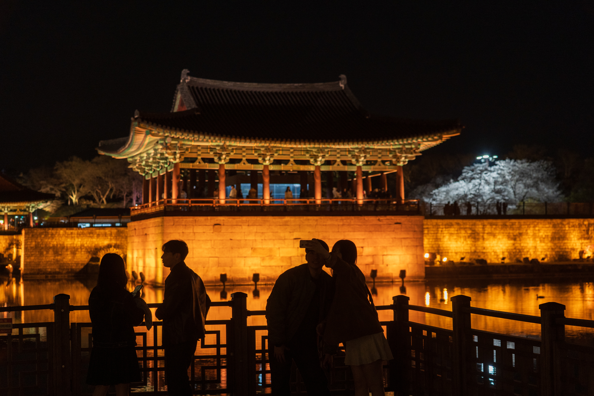 東宮と月池は新羅時代の王宮の別宮があった場所