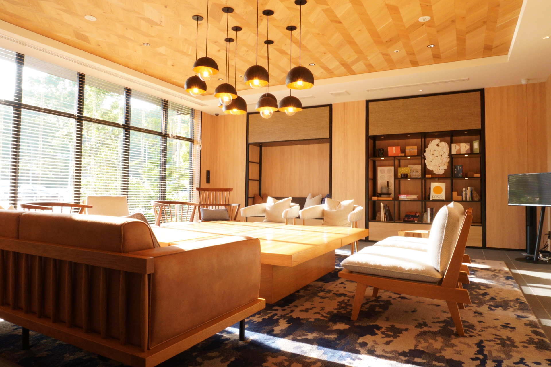 ロビーラウンジ