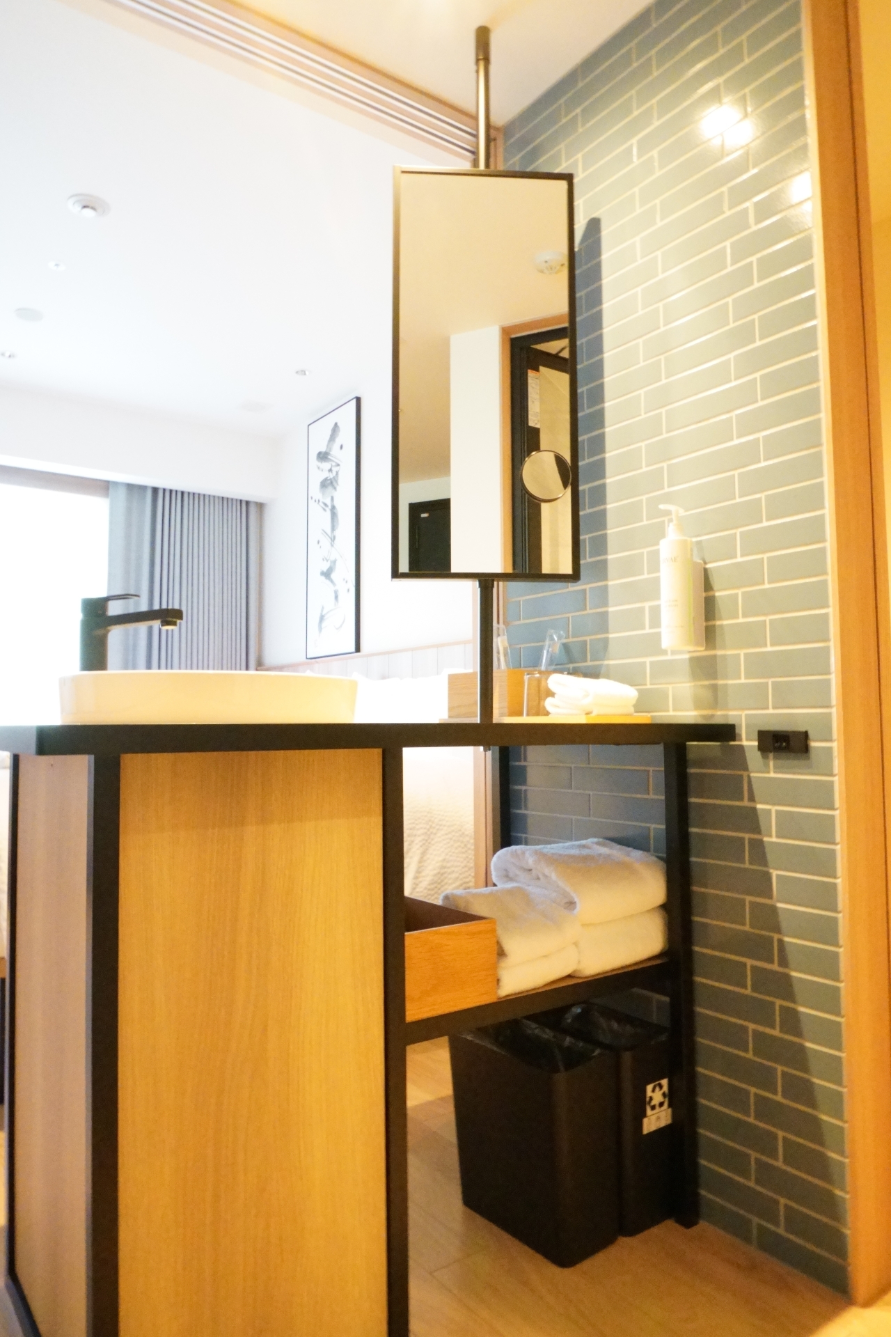 鏡の向きは360度自由に変えられる