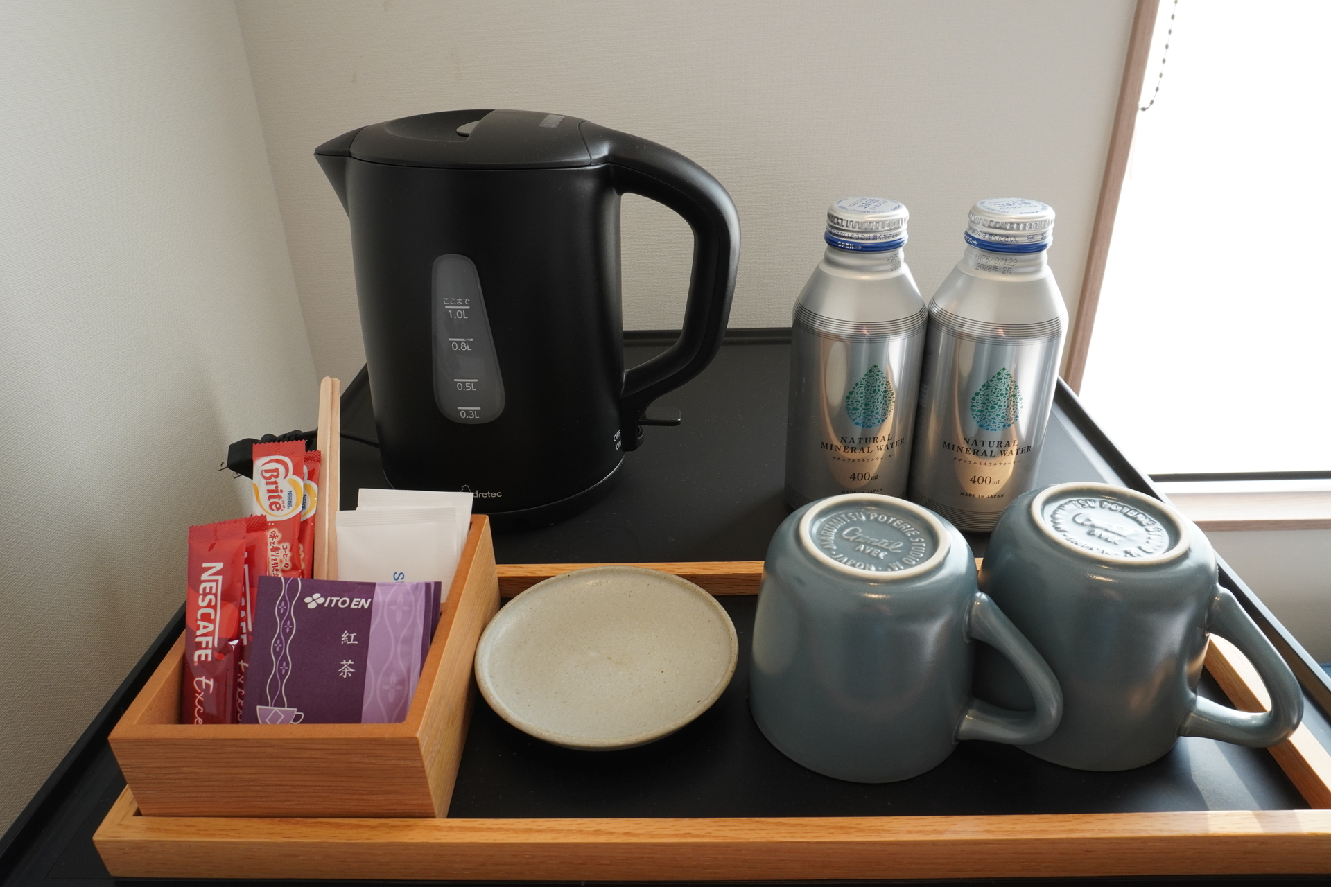 カフェスペースとお土産