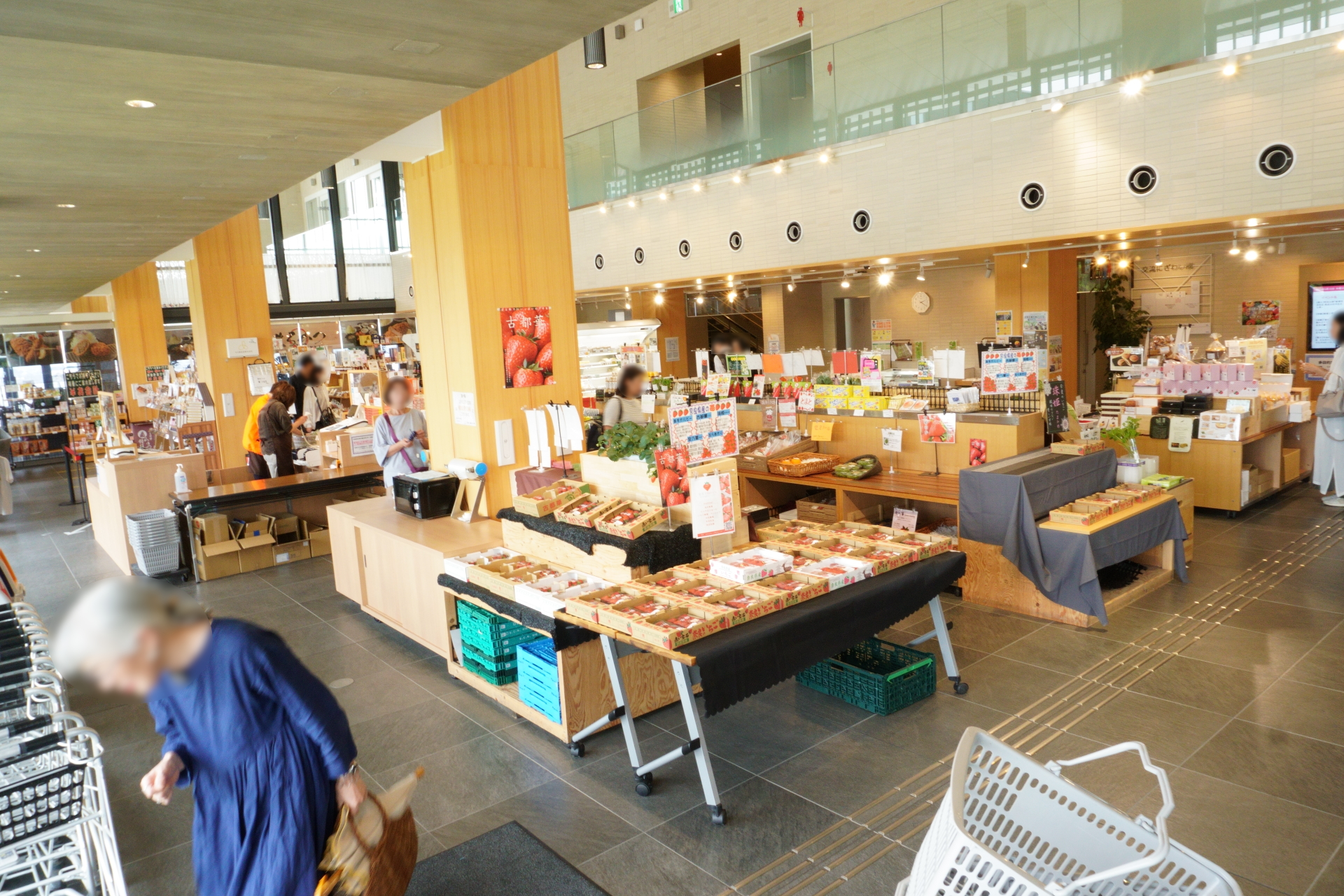 交流にぎわい棟・文化村にぎわい市場