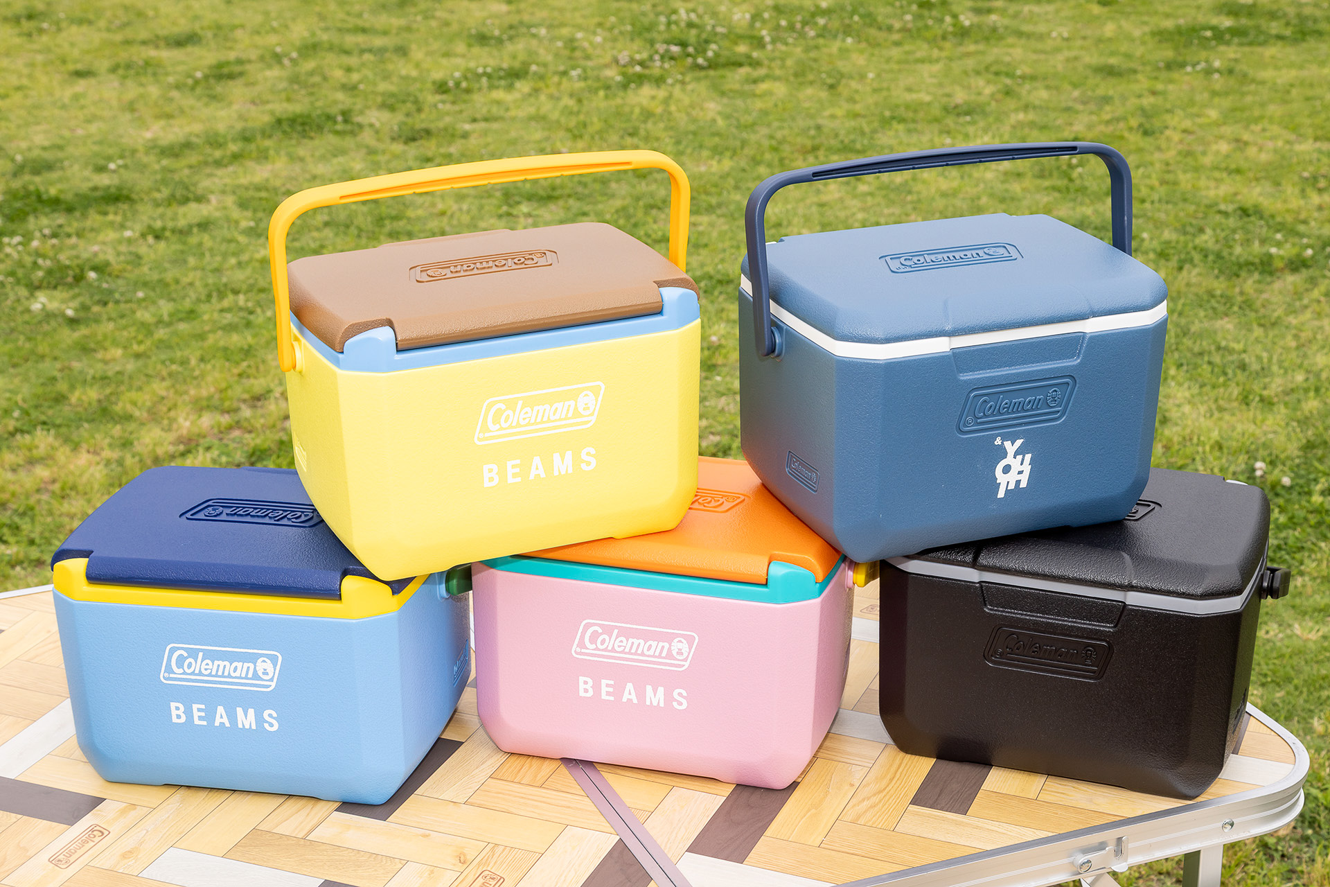 豊富なカラーバリエーションを用意。人気ブランドの別注モデルも豊富