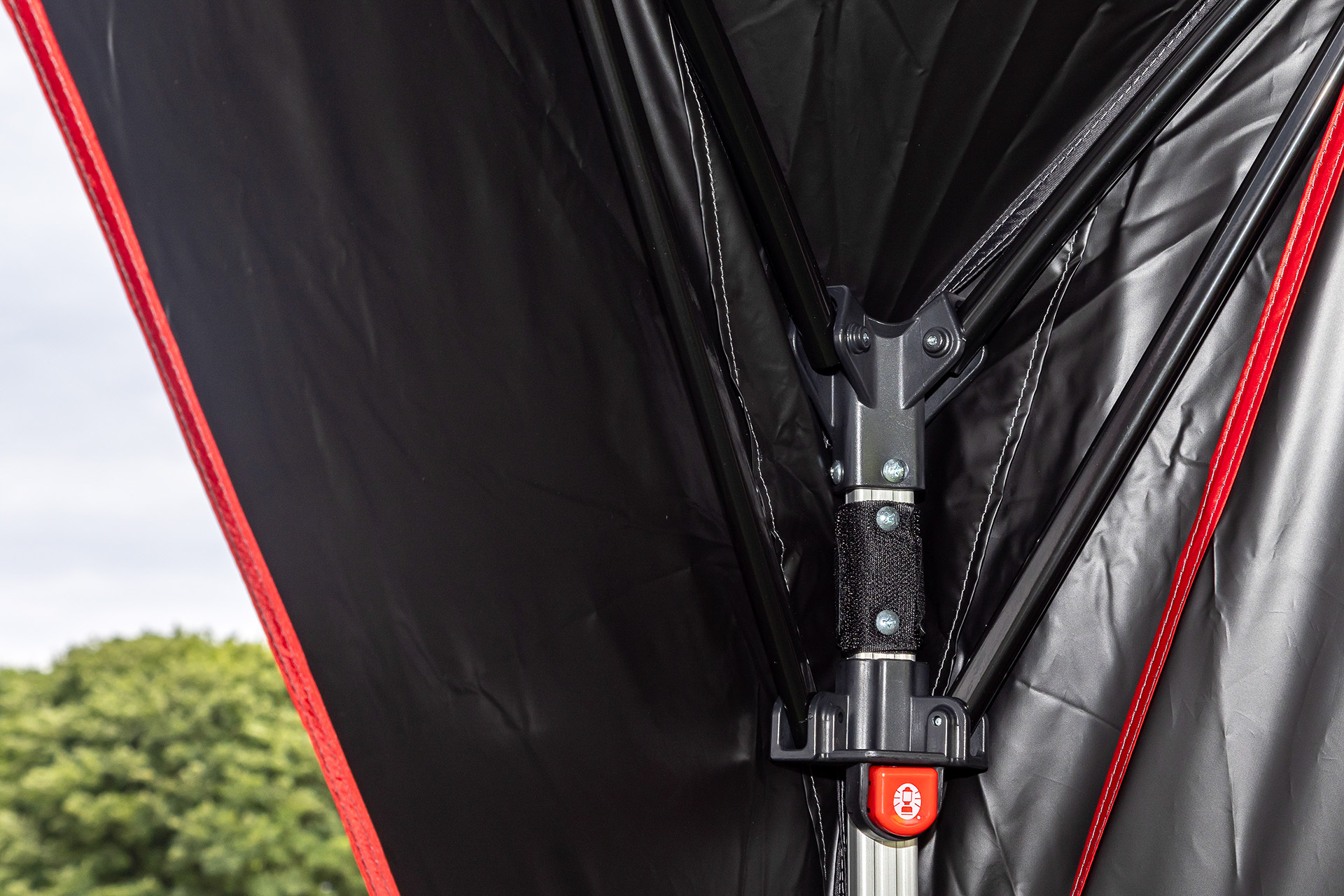 直射日光や紫外線をシャットアウトする