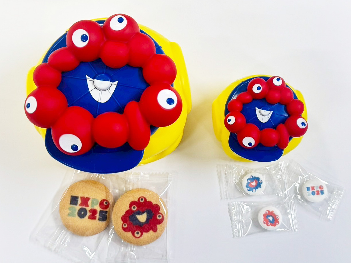 容器のフタがミャクミャク