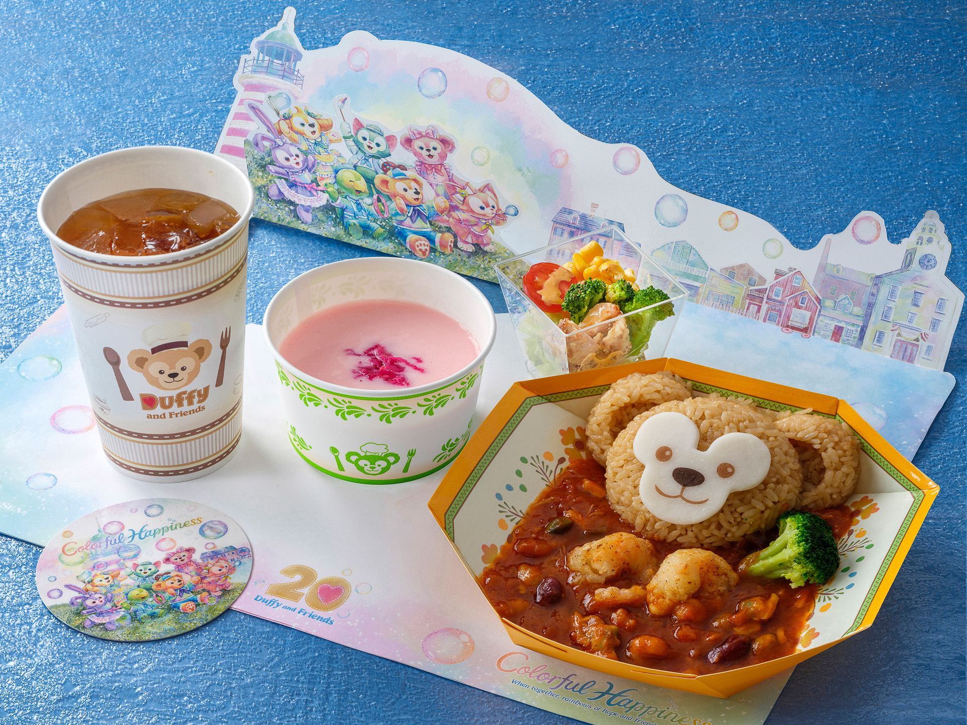 「ダッフィー＆フレンズのフィルド・ウィズ・ジョイ！」に合わせて夏らしい新作メニュー