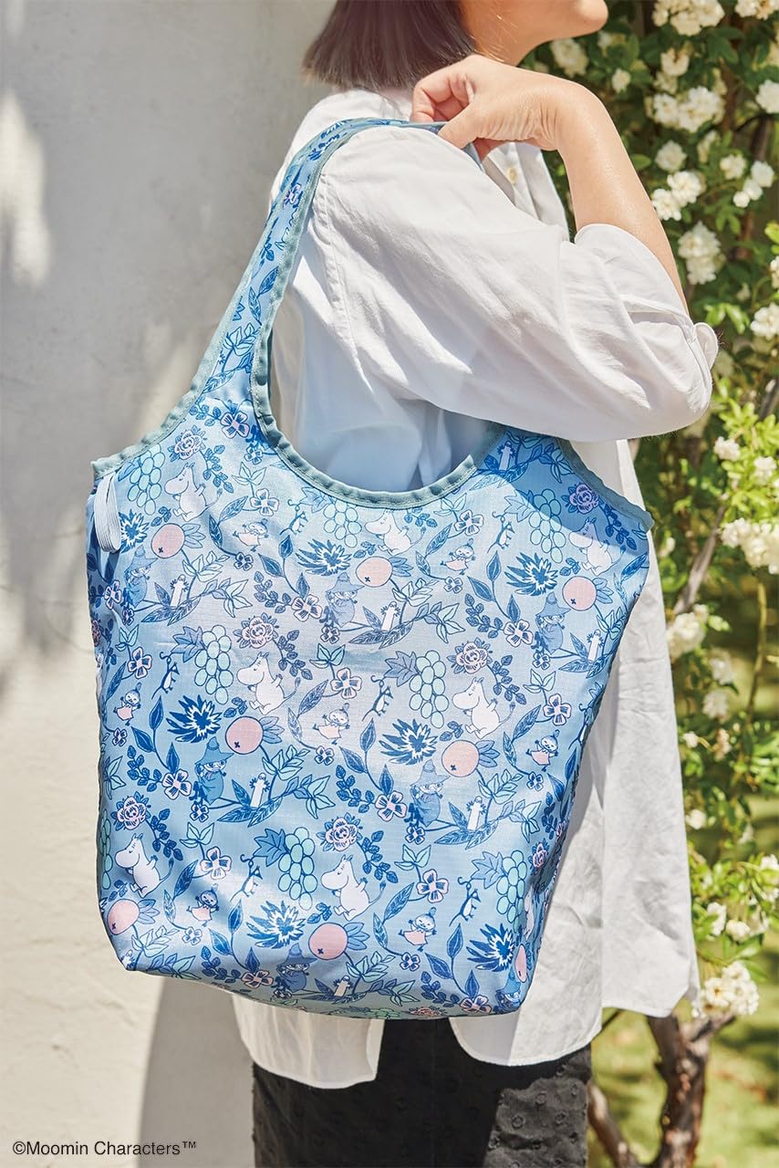 肩掛けしやすいサイズ感