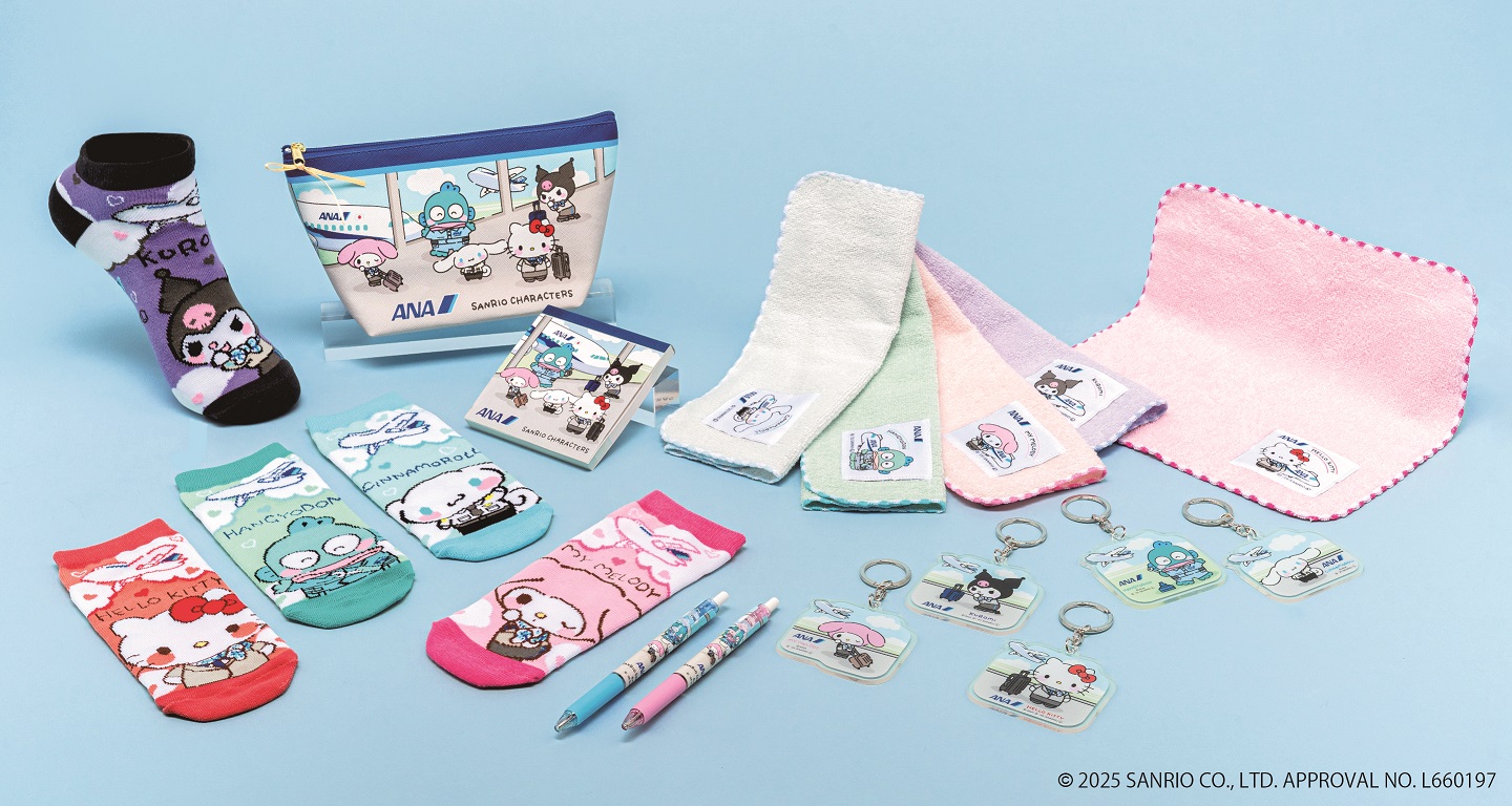CA・パイロット・整備士の制服を着た「ANA×サンリオキャラクターズ」コラボグッズ