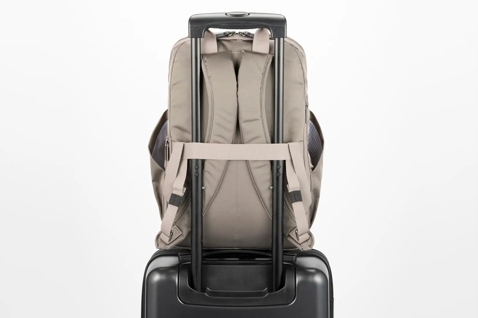 スーツケースに固定できるベルト