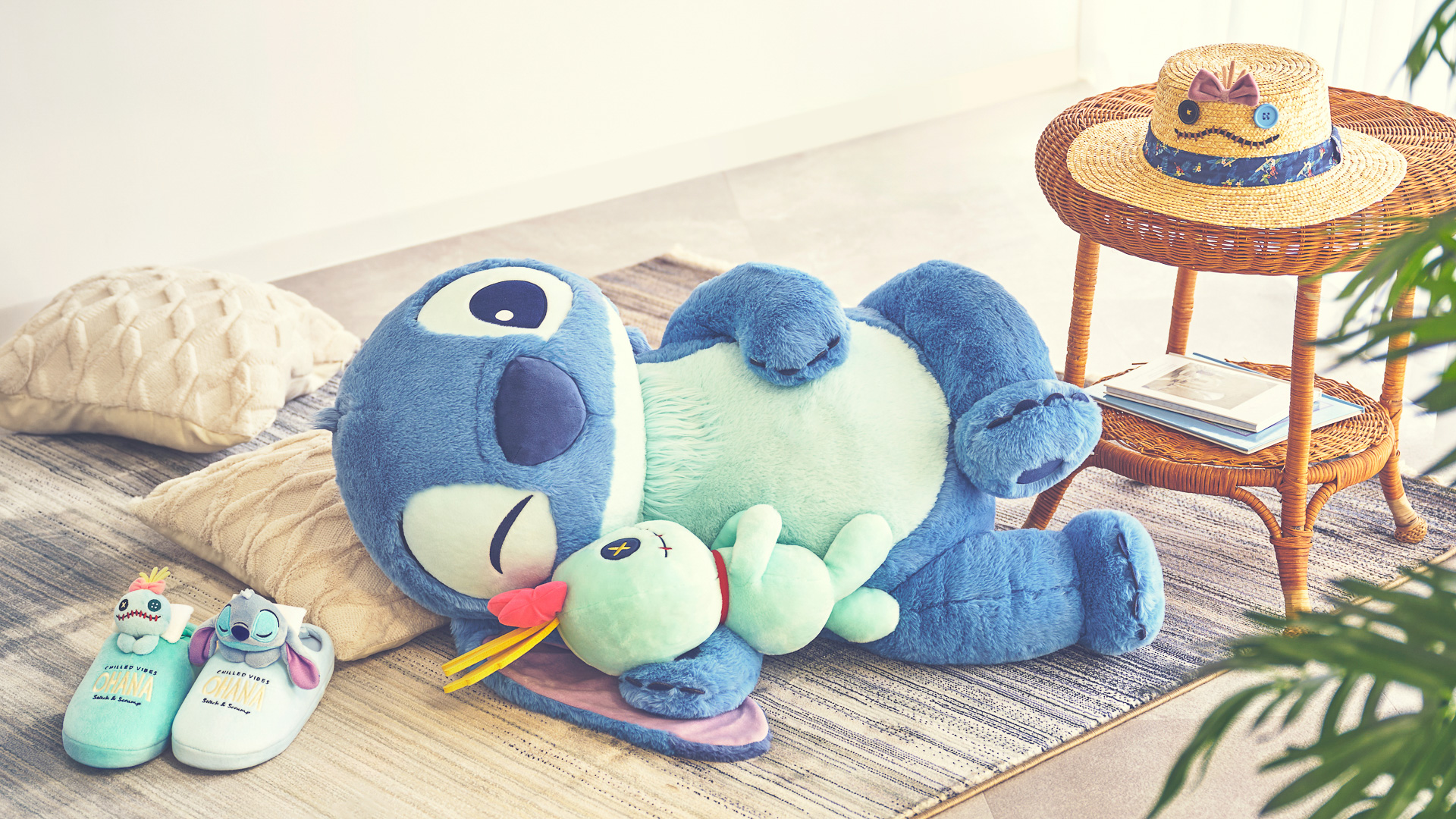 ディズニーストアが「スティッチの日」を記念した新コレクションを発売