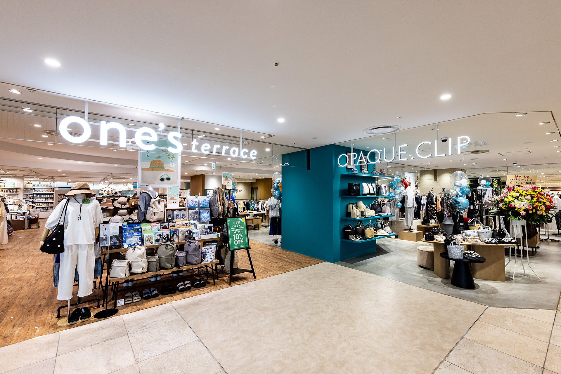 one's sterraceとOPAQUE.CLIP