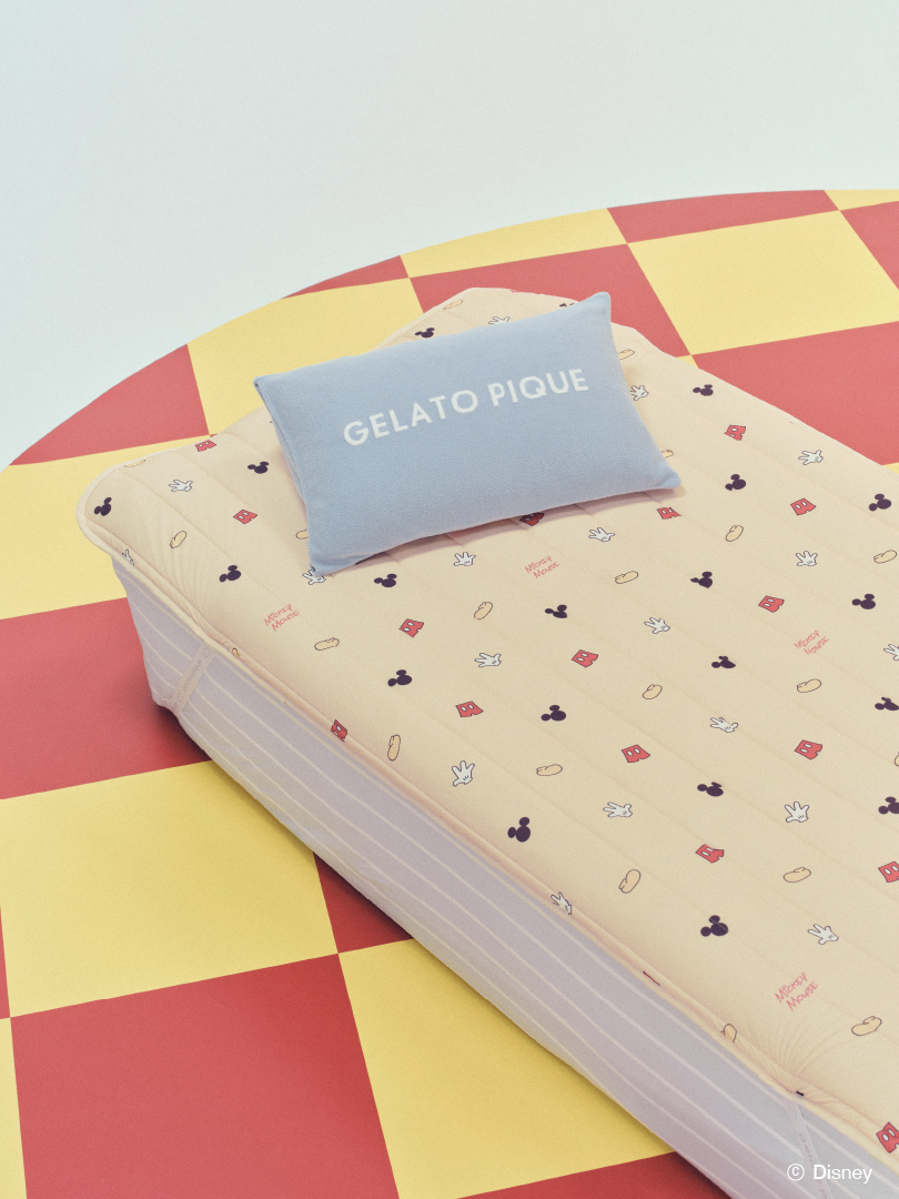 Mickey接触冷感プリント敷きパッド（1万4960円）