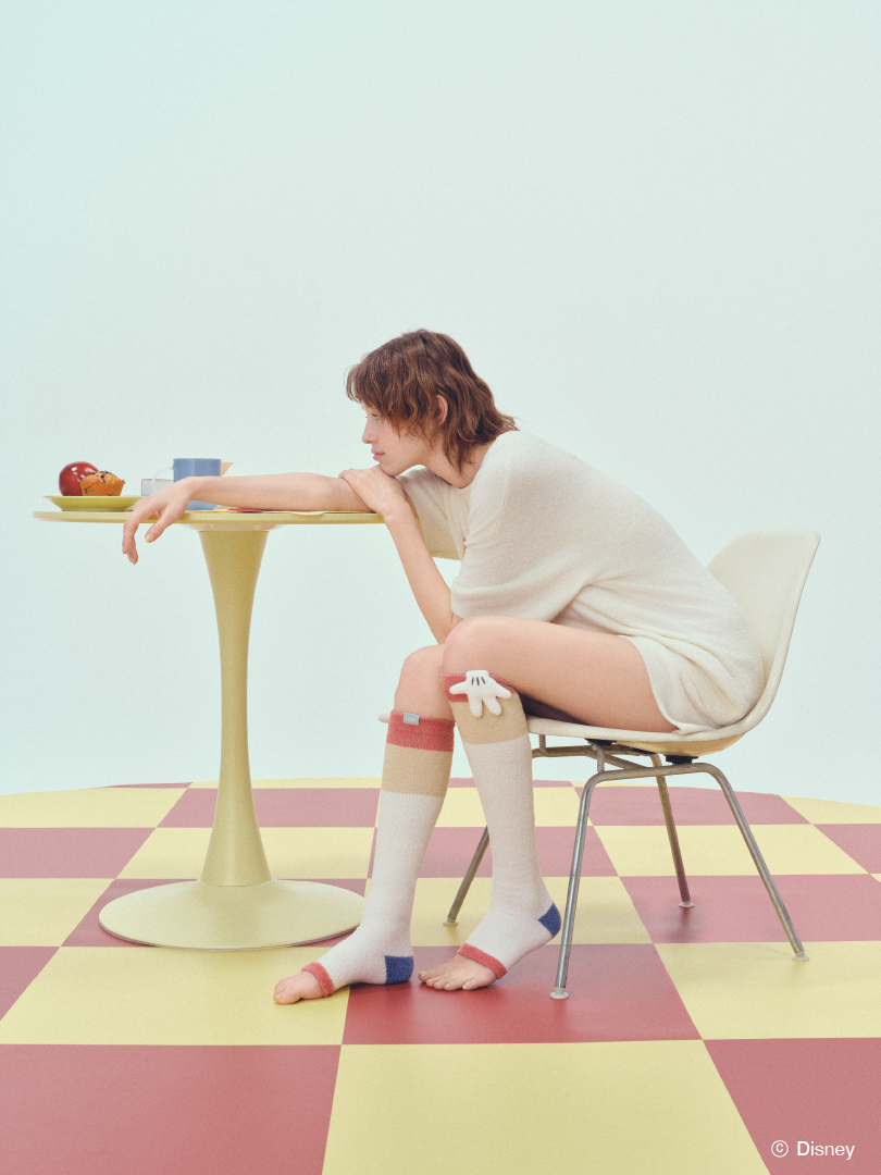 Mickey着圧ソックス（4950円）