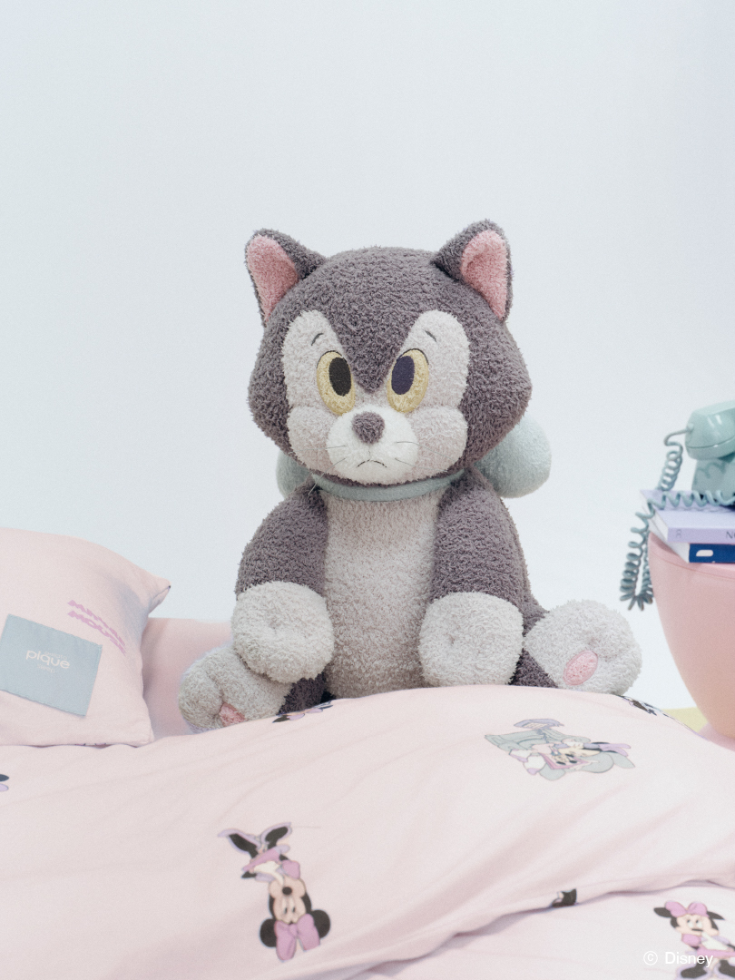 Minnieフィガロお昼寝クッション（9790円）