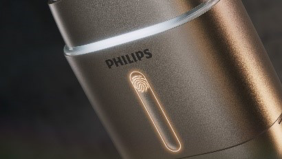 スワイプで電源オンできるスマホ風の操作感覚を採用