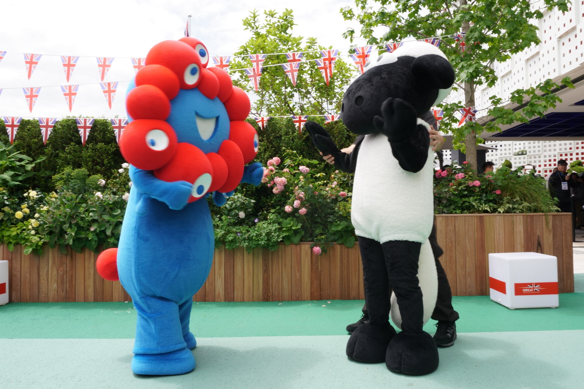 ひつじのショーンとのミート＆グリートも