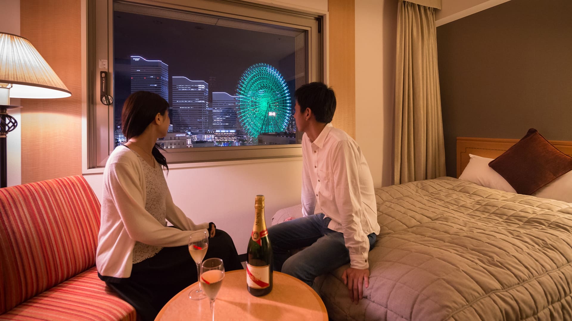 観覧車ビューの客室
