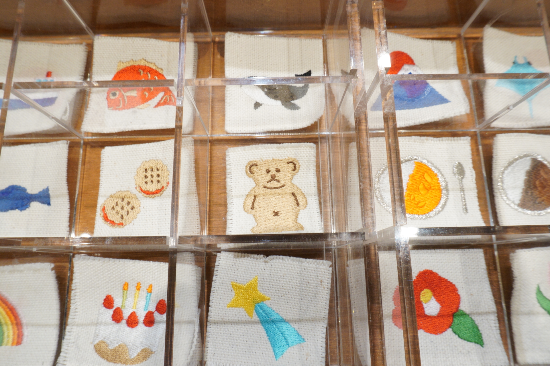 いちばん人気なのは「クマビスケット」