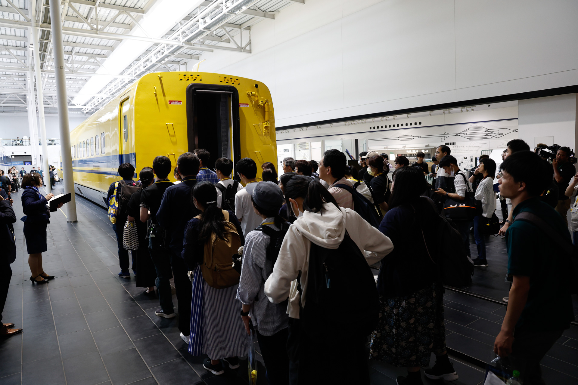 まず連結面側に全員集合して……