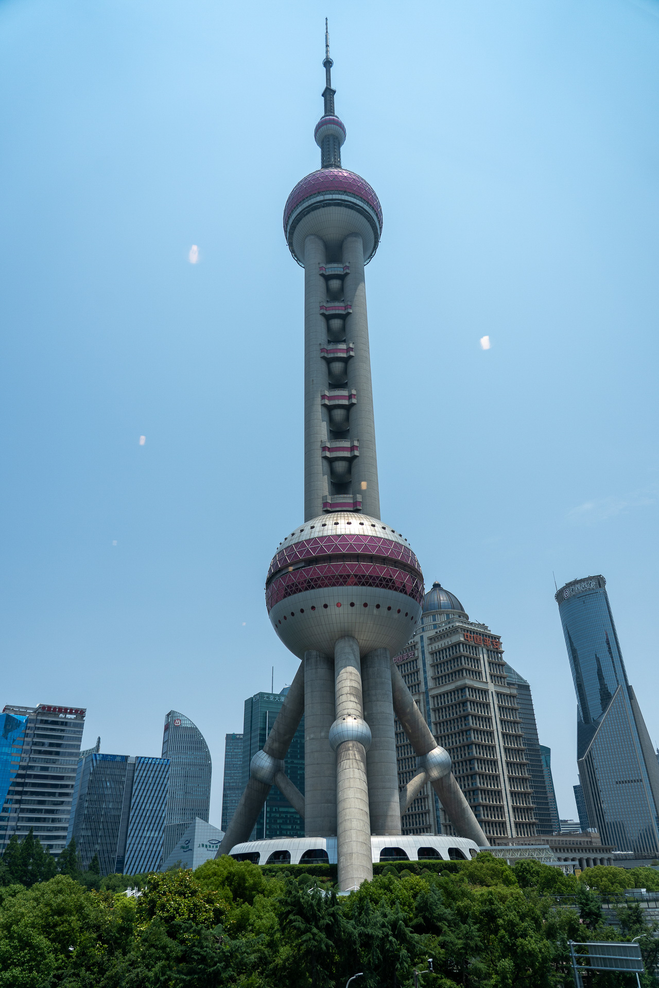 会場は上海のシンボルタワー「東方明珠電視塔」のすぐ近く