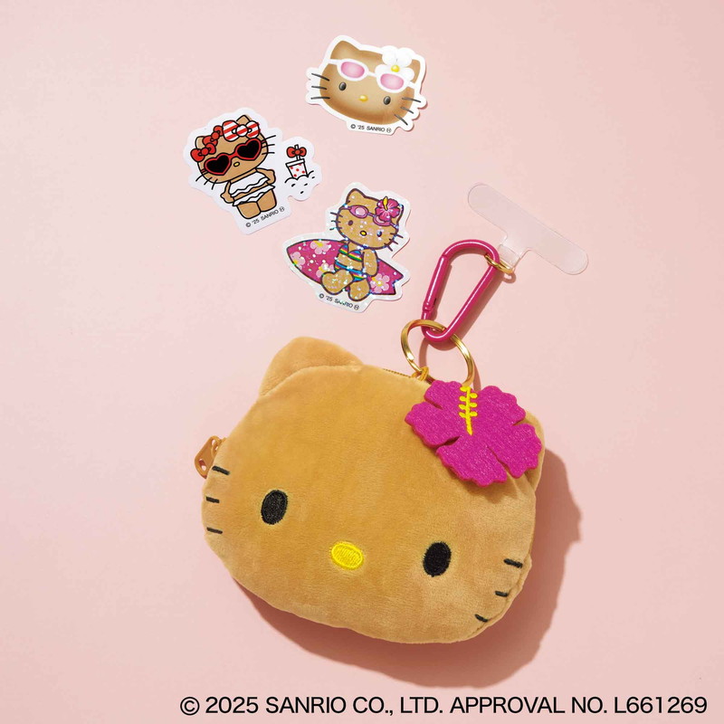 宝島社「sweet」2025年8月号の予約注文スタート。日焼けキティのぬいぐるみポーチチャーム＆ステッカーが付録に