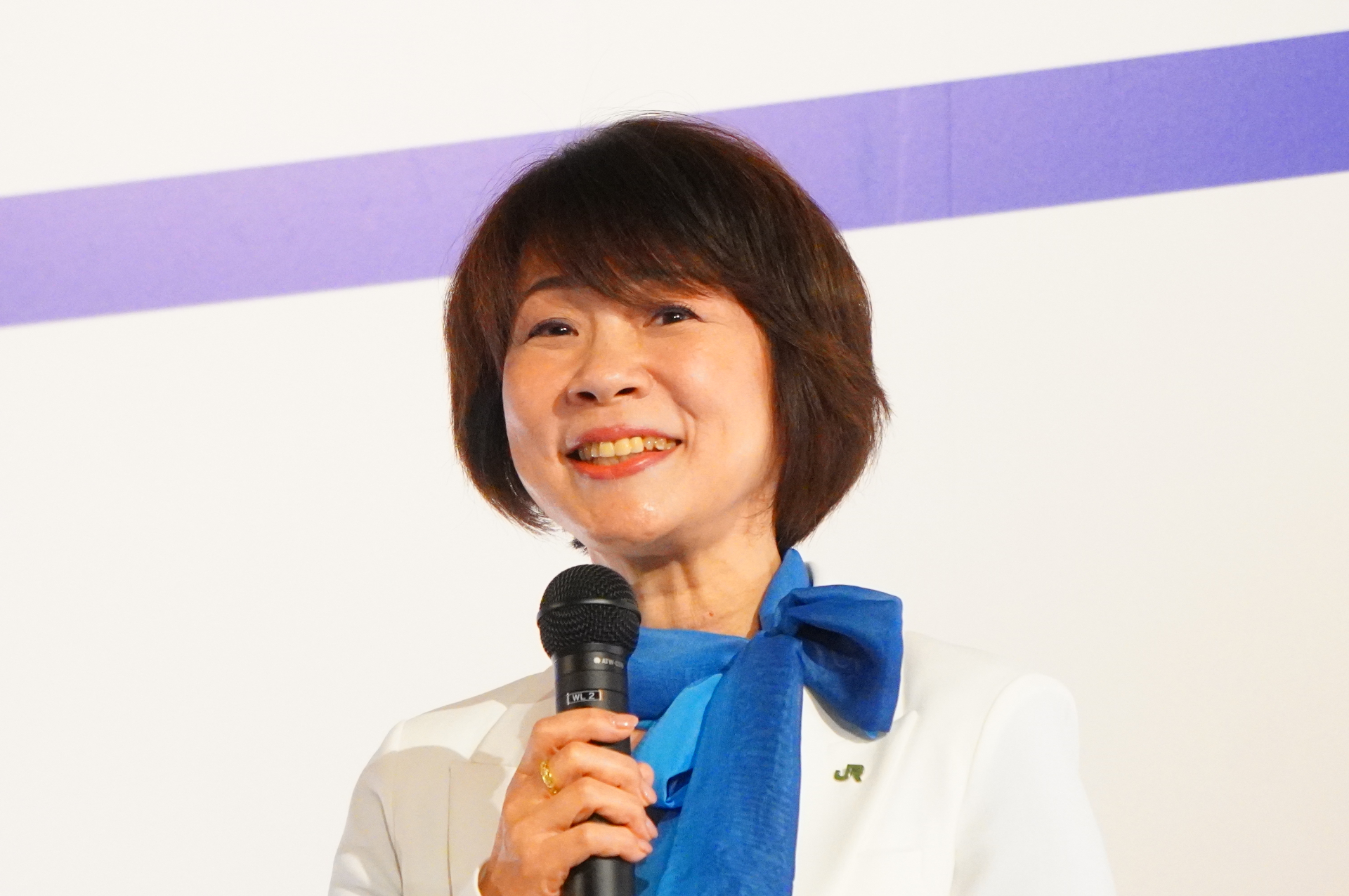 東日本旅客鉄道株式会社 常務取締役 中川晴美氏。「JR東日本グループでは東京の国際競争力強化に貢献すべく、広域品川圏（大井町～品川間の5駅にまたがるエリア）の再開発に力を入れている。浜松町駅周辺エリアはこれからの日本の成長をけん引する存在になると感じている」