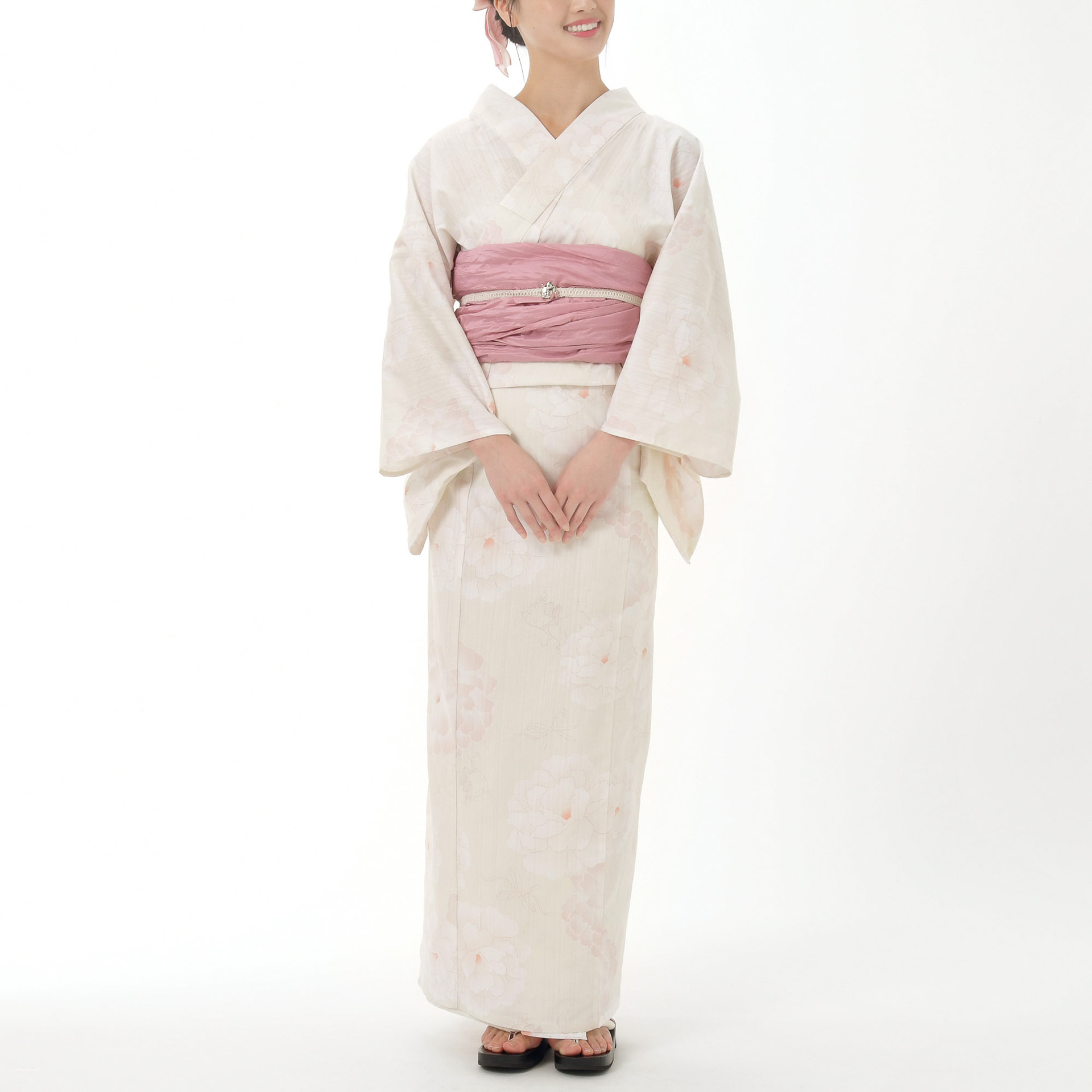 「浴衣・結び帯 セット＜マリー＞」と「帯締め」（1600円）