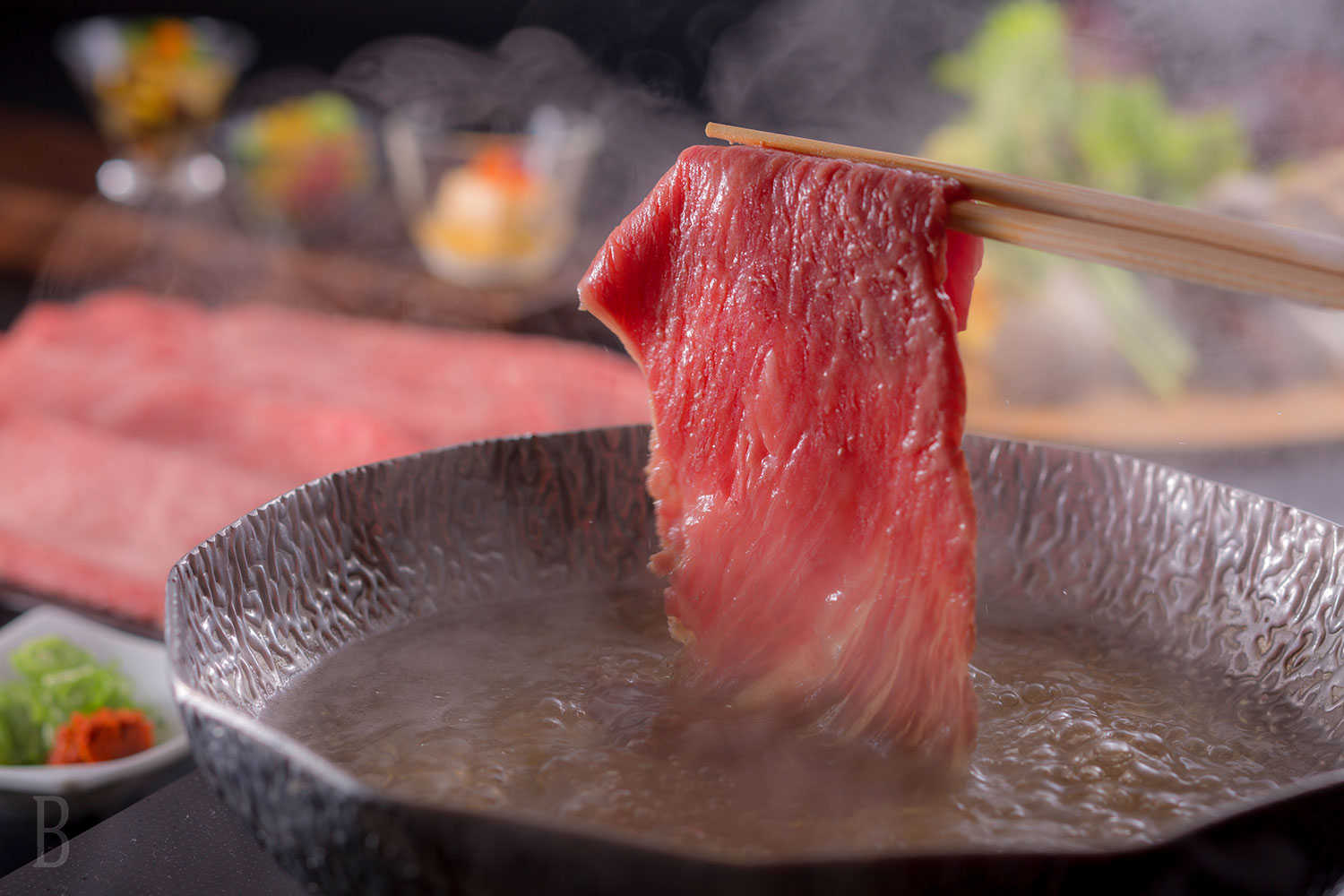 BBQや鍋料理など3種の食事を用意