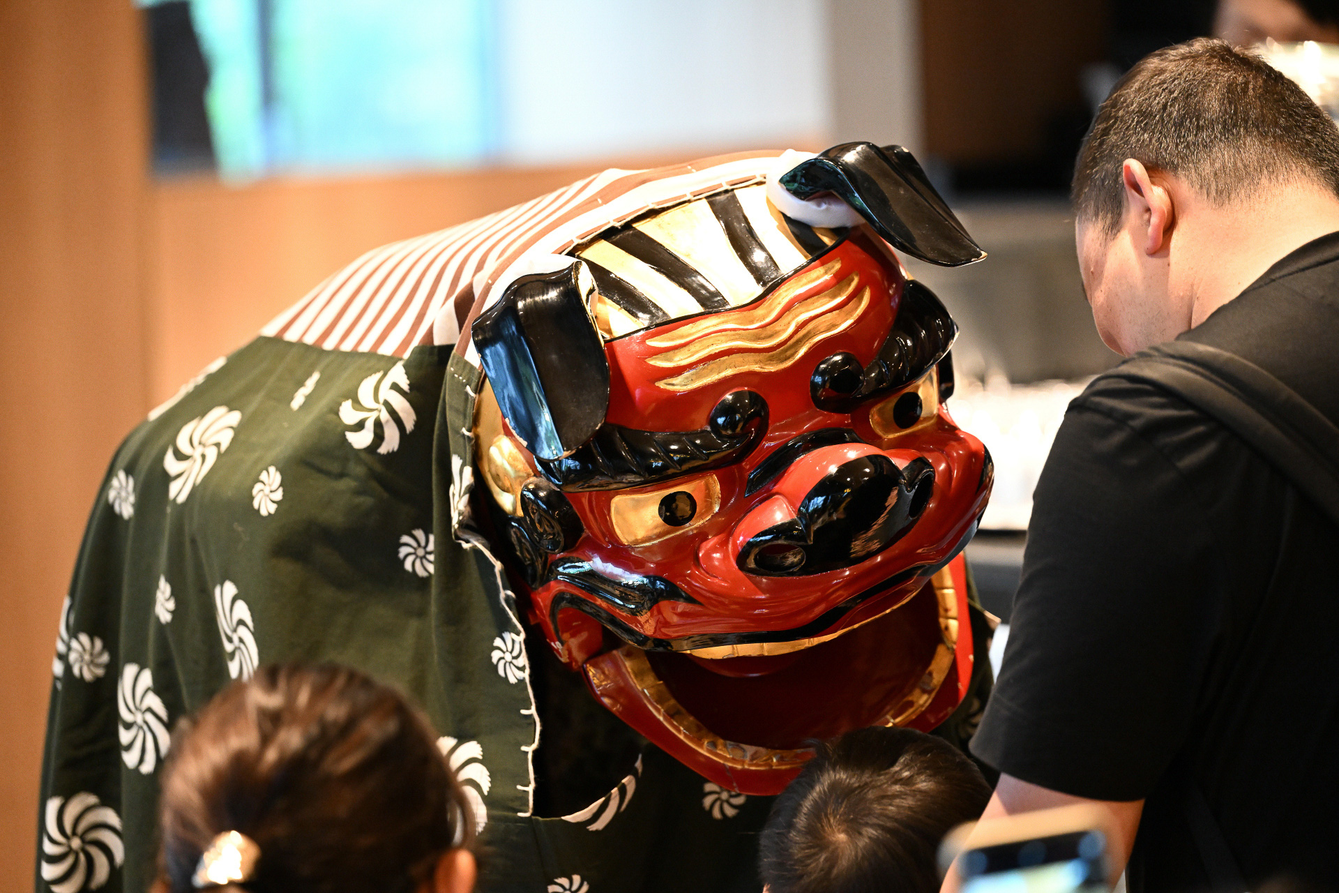 6月12日から新たに始まった「INTERGATE Welcome Performance」。大阪の伝統芸能などに触れることができるパフォーマンスだ