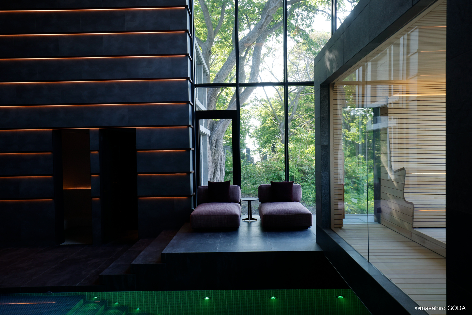 「ウェルネス棟」に入る客室は、プライベートサウナ・水風呂・半屋外露天風呂付き