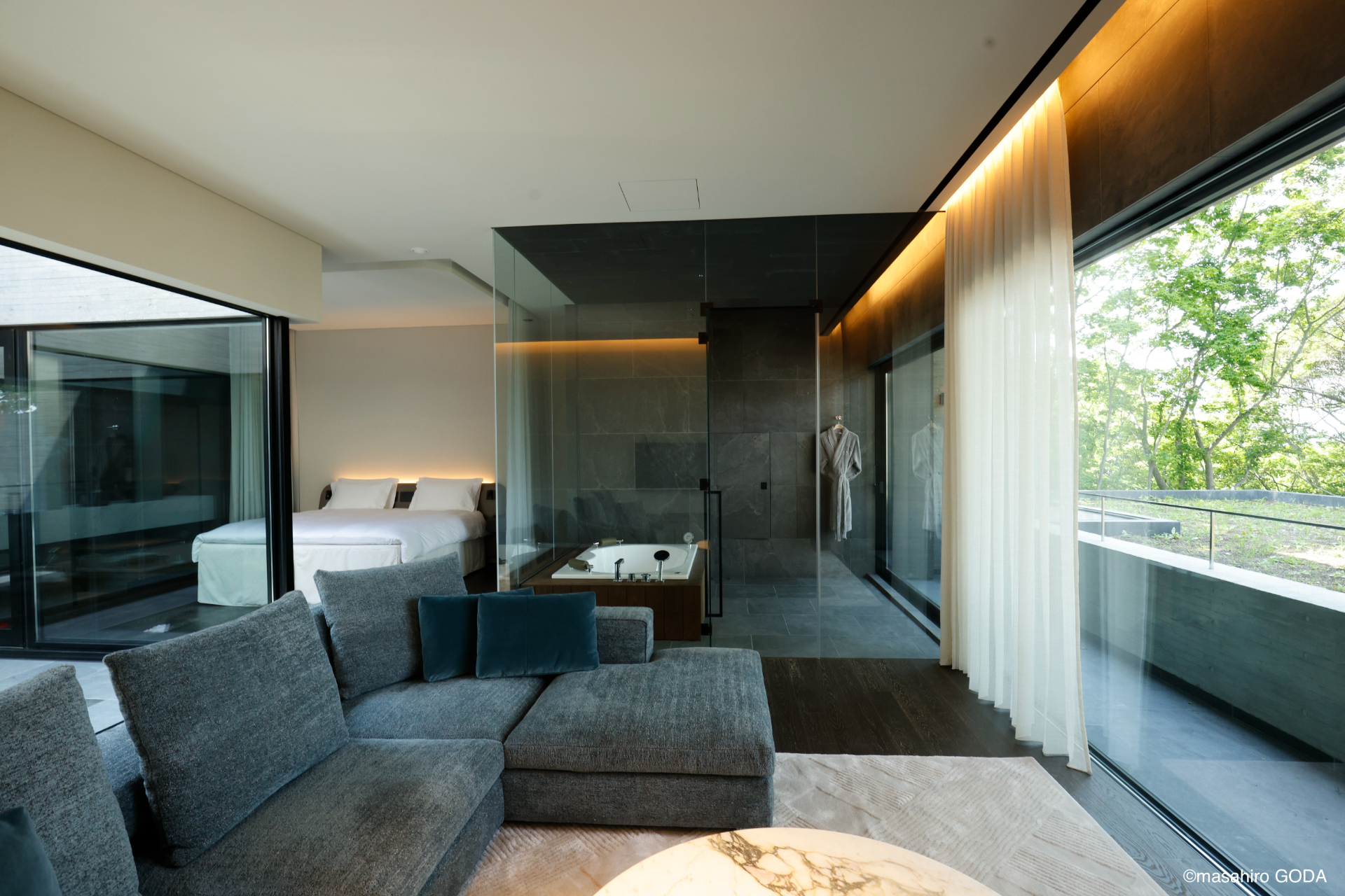 「ウェルネス棟」に入る客室は、プライベートサウナ・水風呂・半屋外露天風呂付き